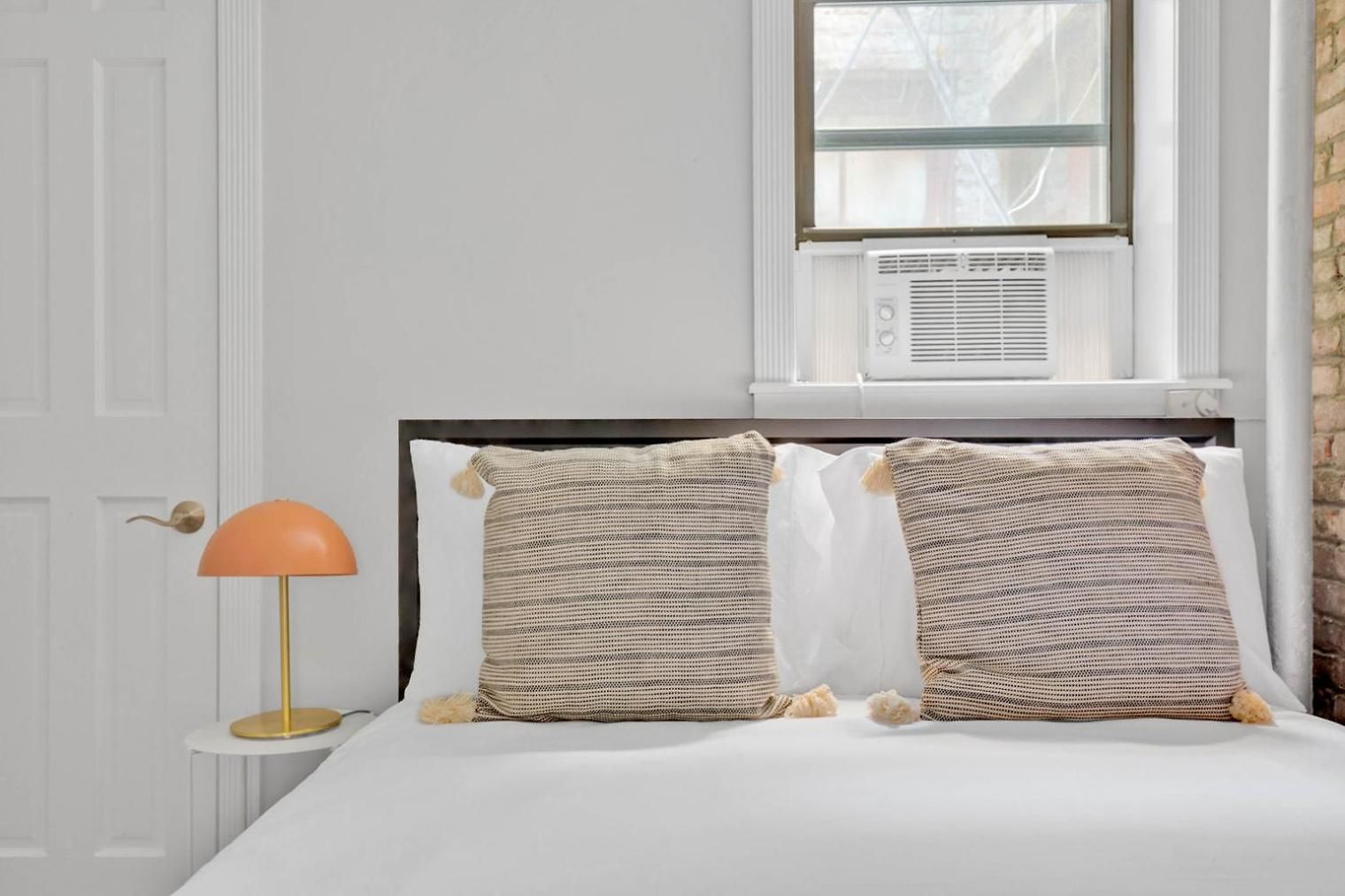 Hip W Village 1br W Wd Nr 1 Train Nyc-853 Apartment