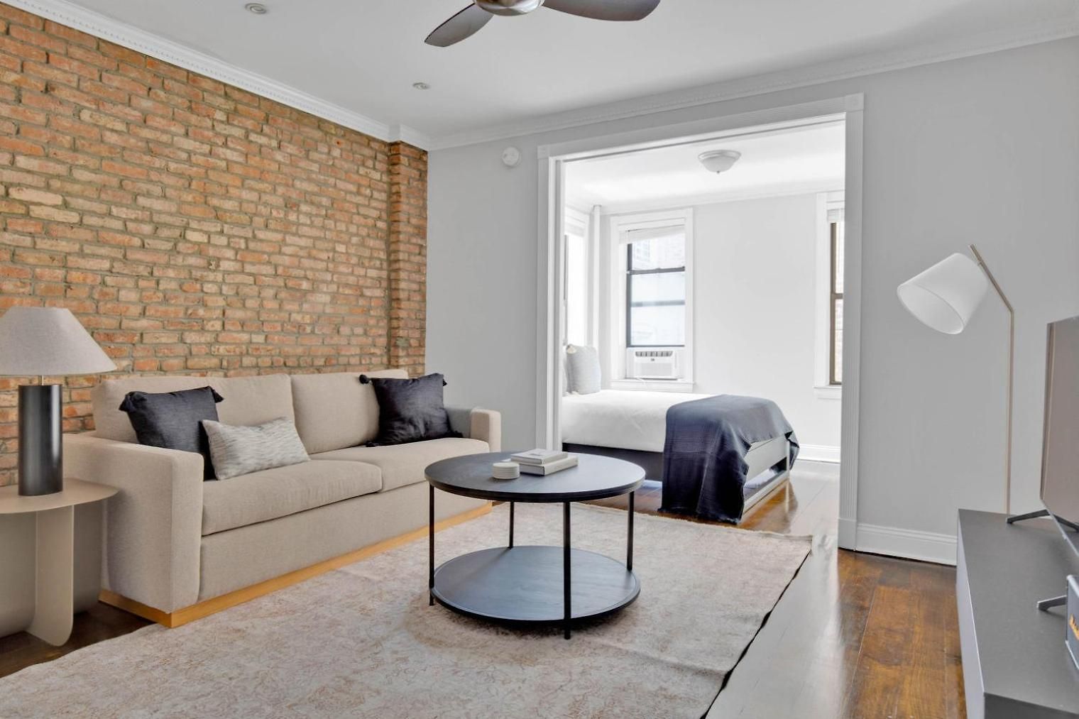 Hip W Village 1br W Wd Nr 1 Train Nyc-853 Apartment *