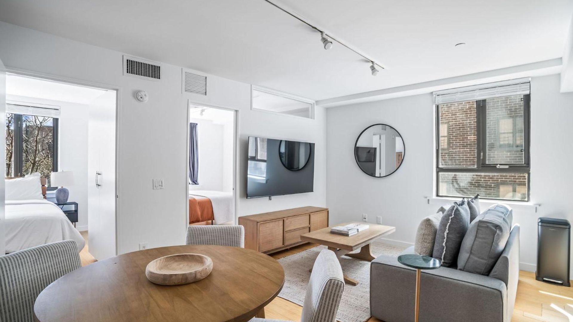 Apartment Family 3 Bedroom 1 Bath Getaway New York
