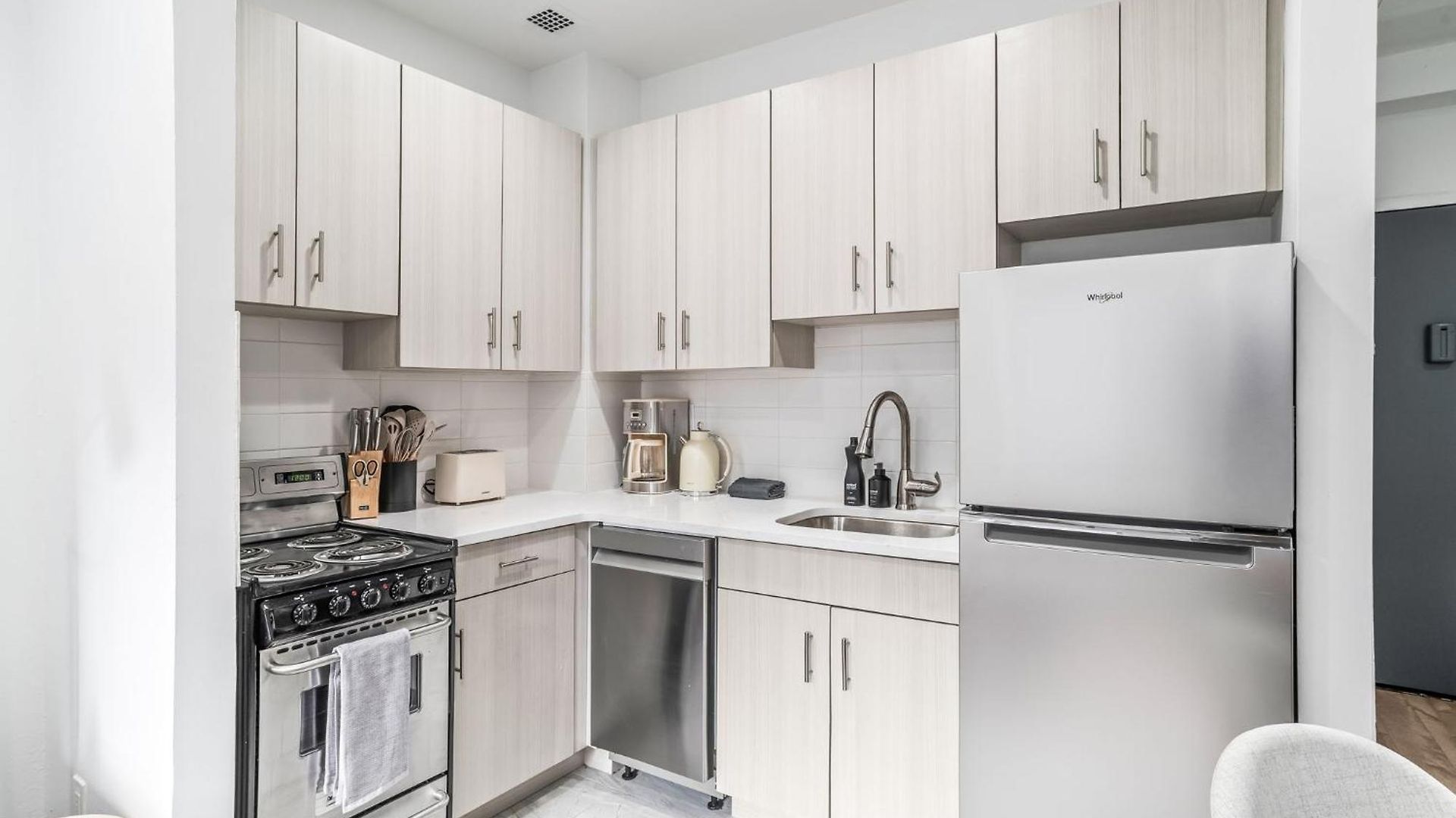 2bed 1 Bath Cozy Gem Apt