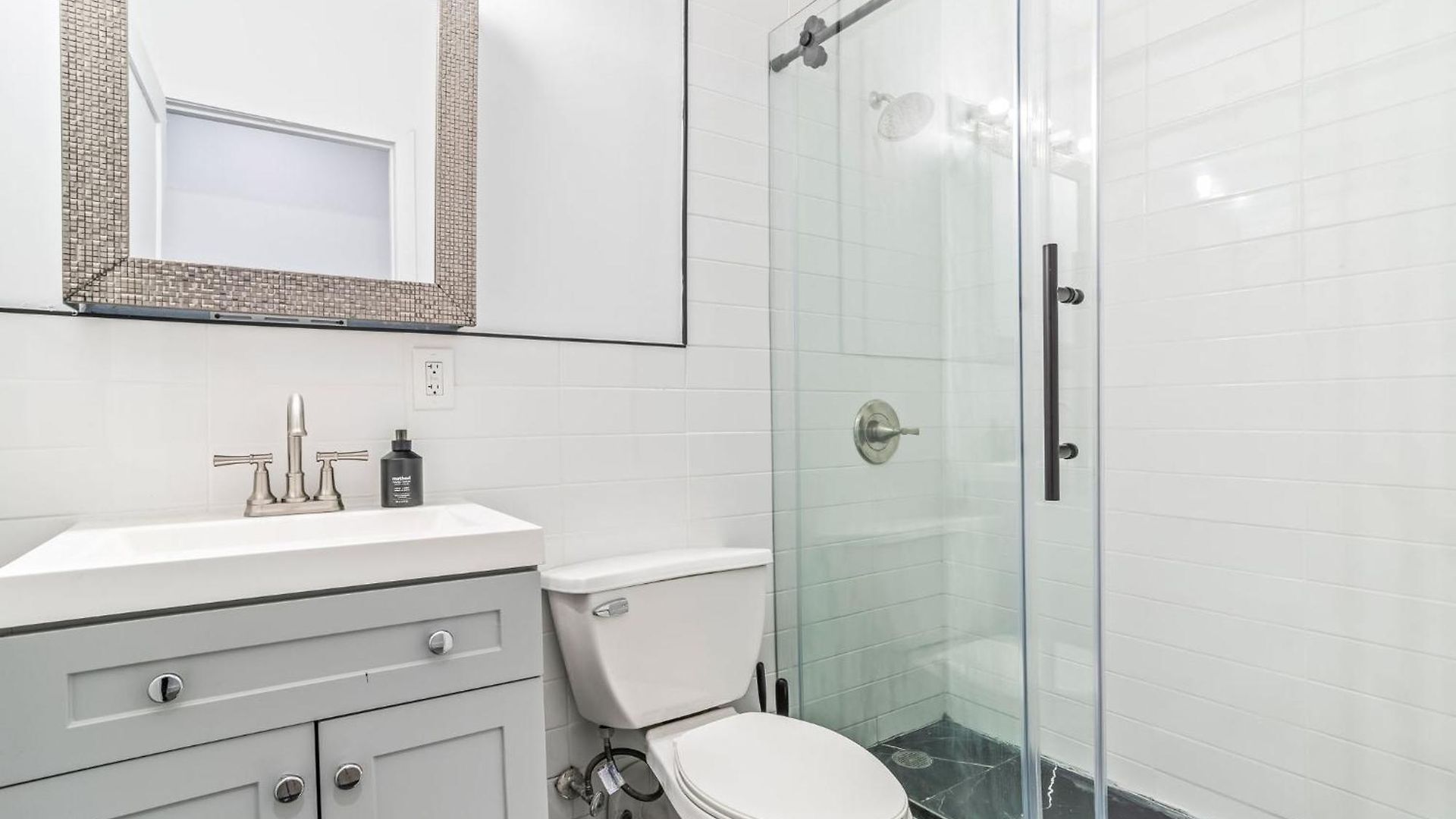 2bed 1 Bath Cozy Gem Apt * New York