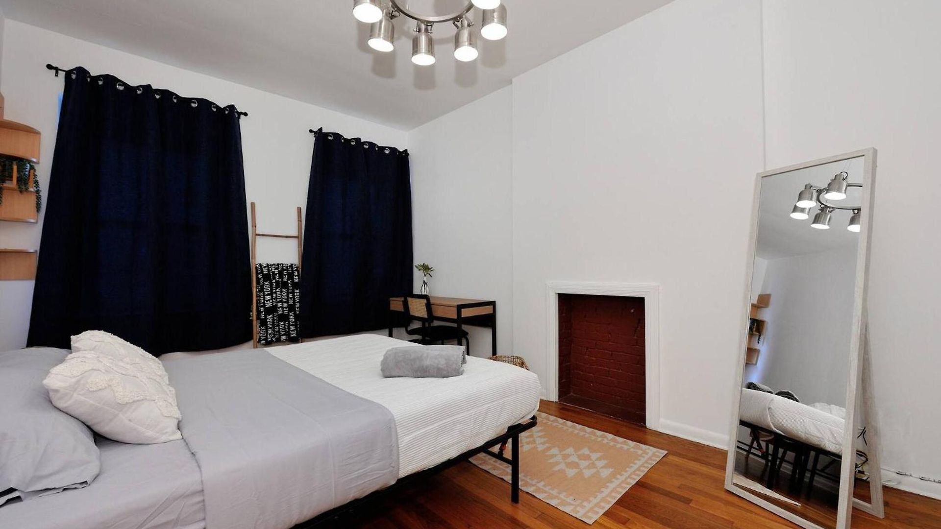 Heart Of Nyc Times Square Studio Apartment New York