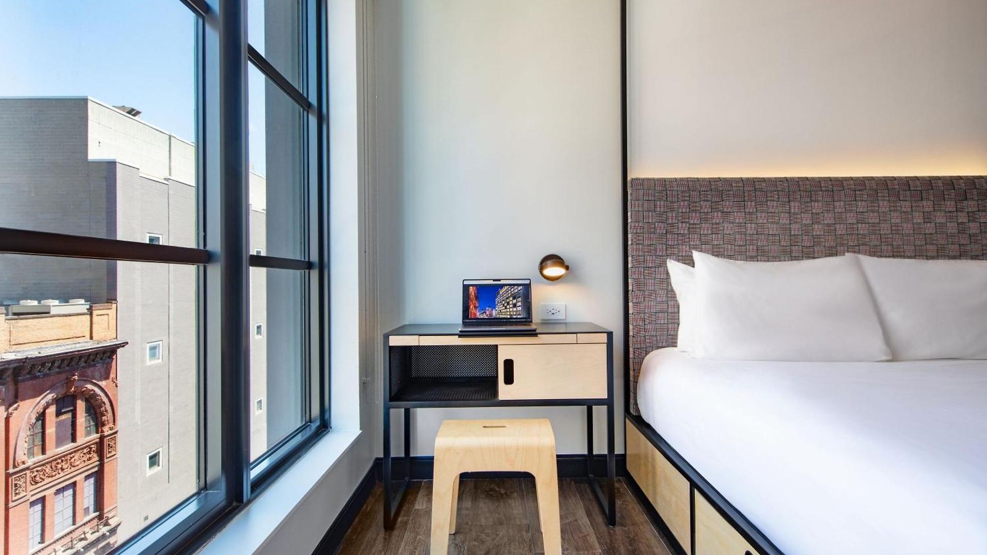 Moxy Nyc East Village