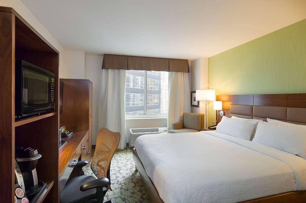 Hilton Garden Manhattan Midtown East