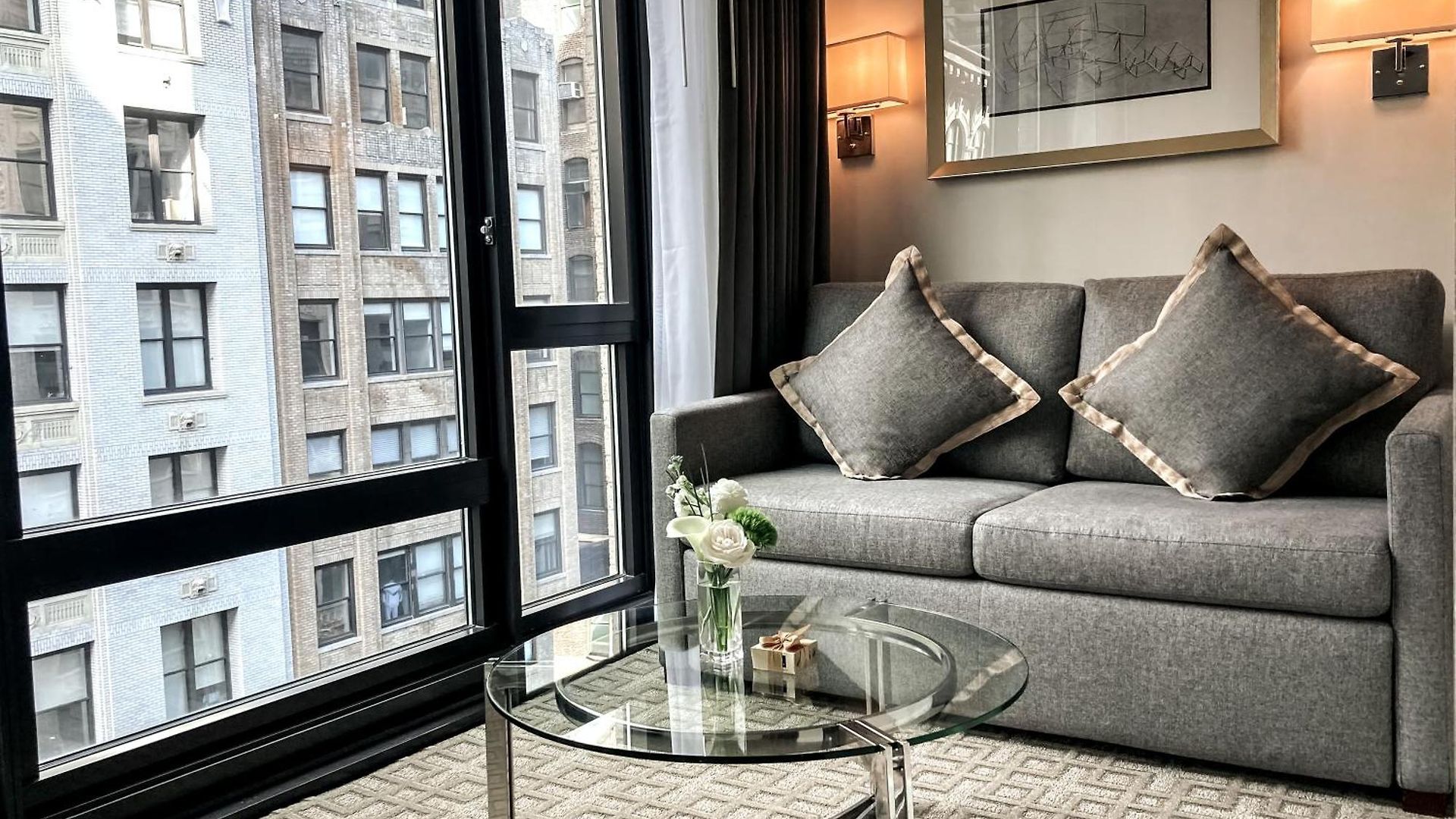 Executive Le Soleil Hotel 4*
