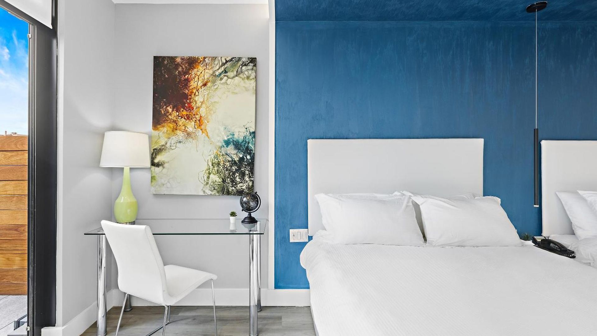 Global Luxury At The Arches Hotel 4*