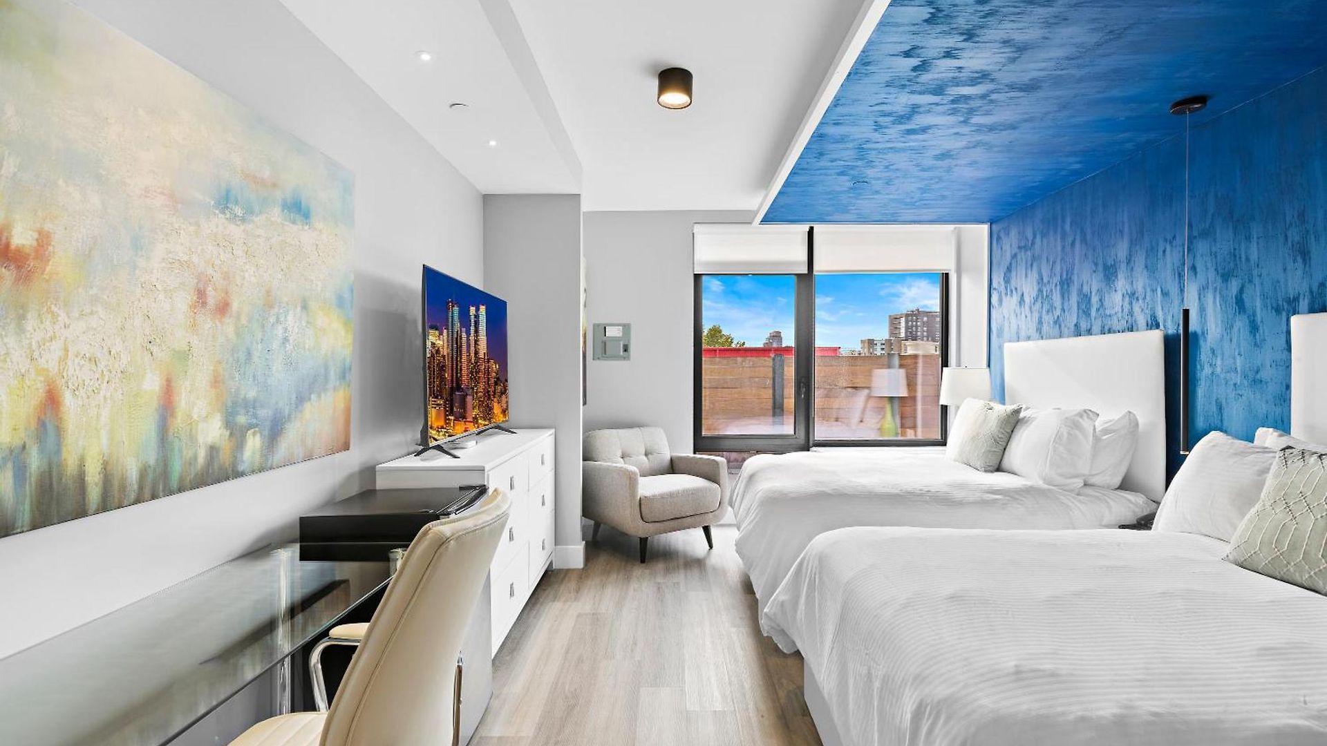 Hotel Global Luxury At The Arches 4*