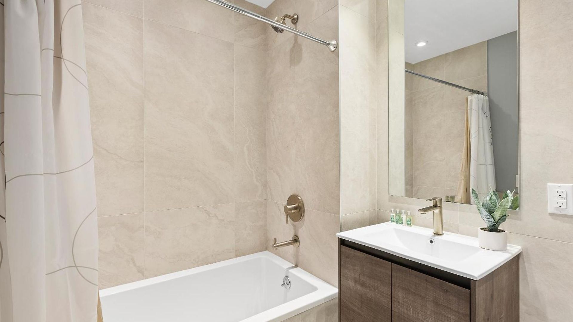 Global Luxury At The Arches 4* New York