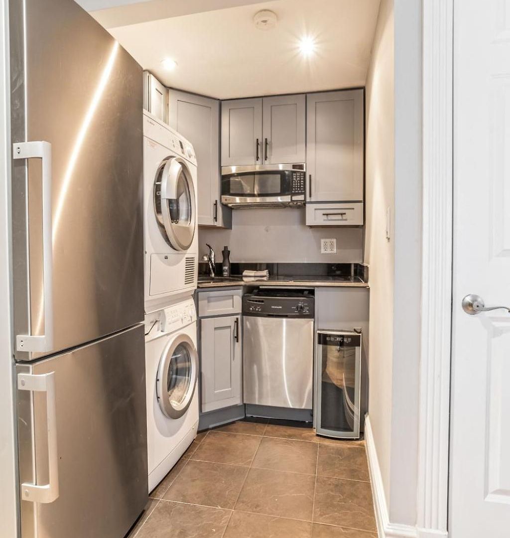Apartment Charming 2bed 1bth Apt *