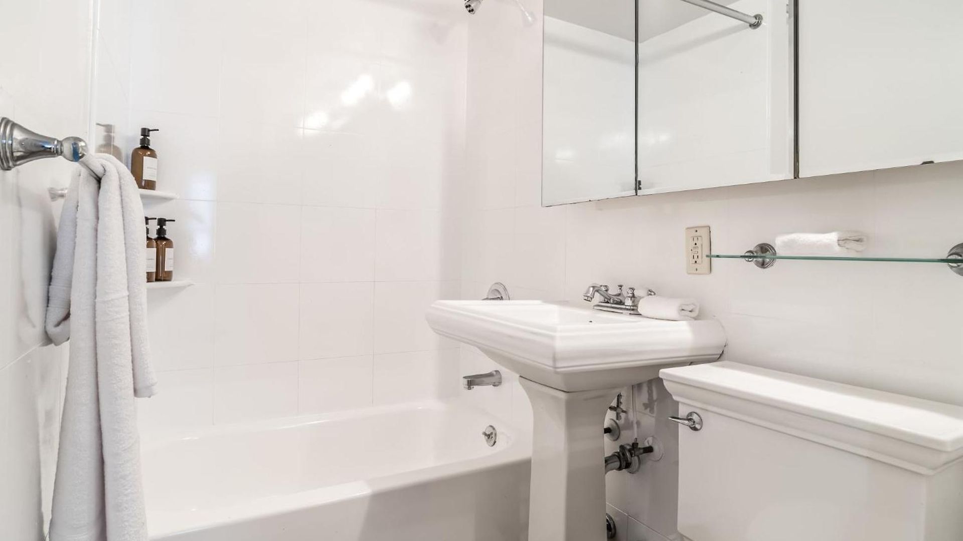 Apartment Charming 2bed 1bth Apt New York