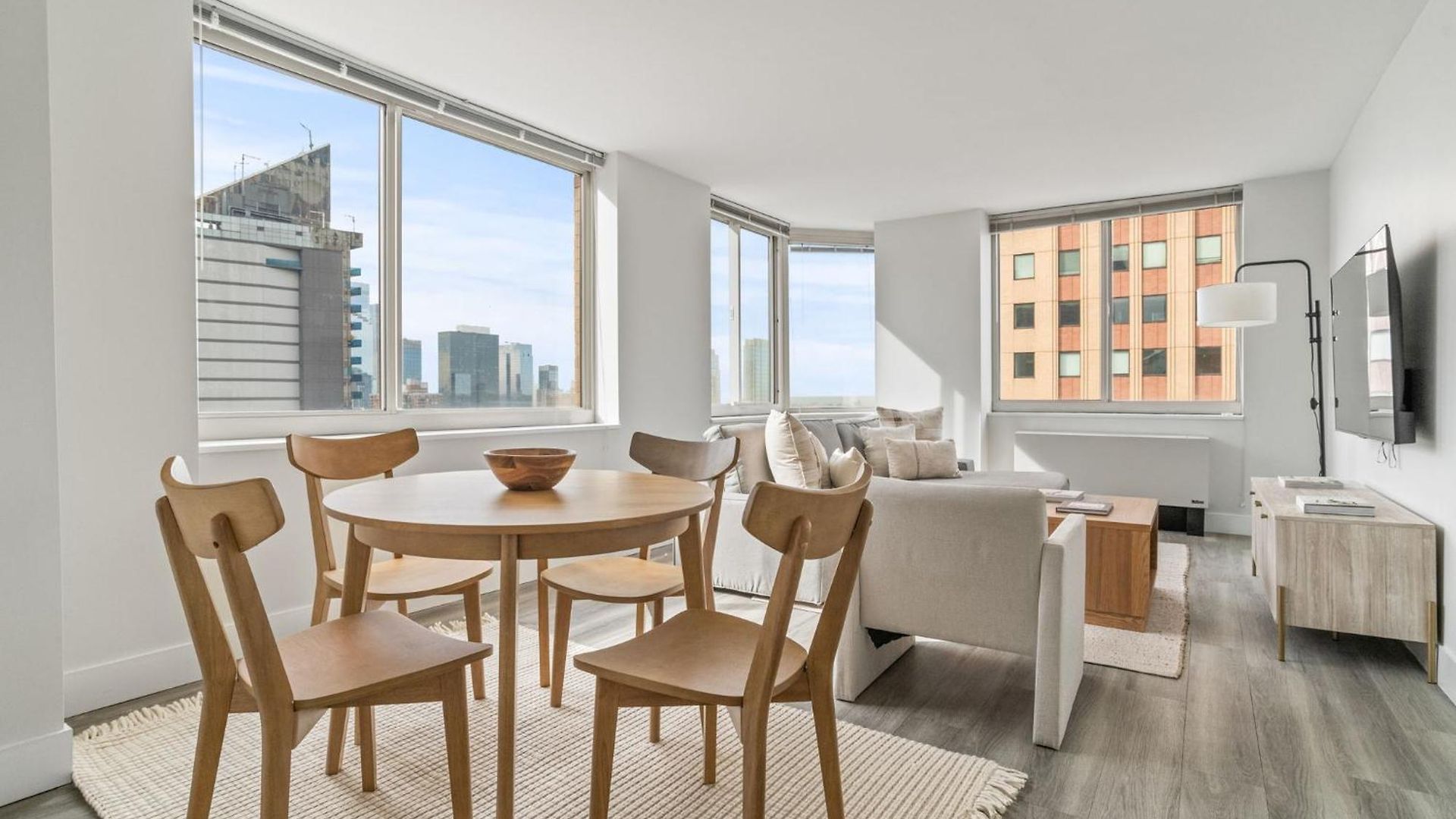 Elegant 2bed 2bath Apartment New York