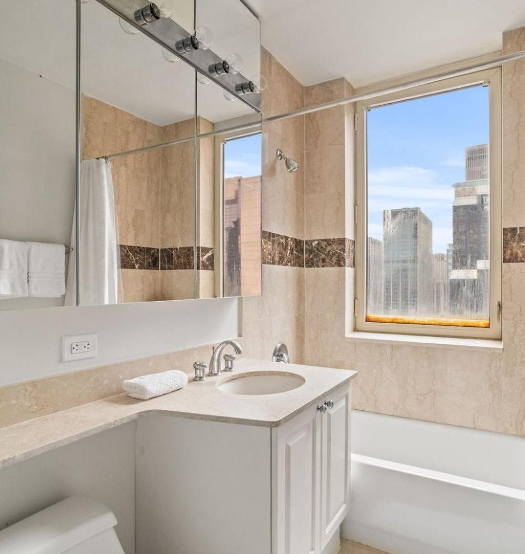 Elegant 2bed 2bath