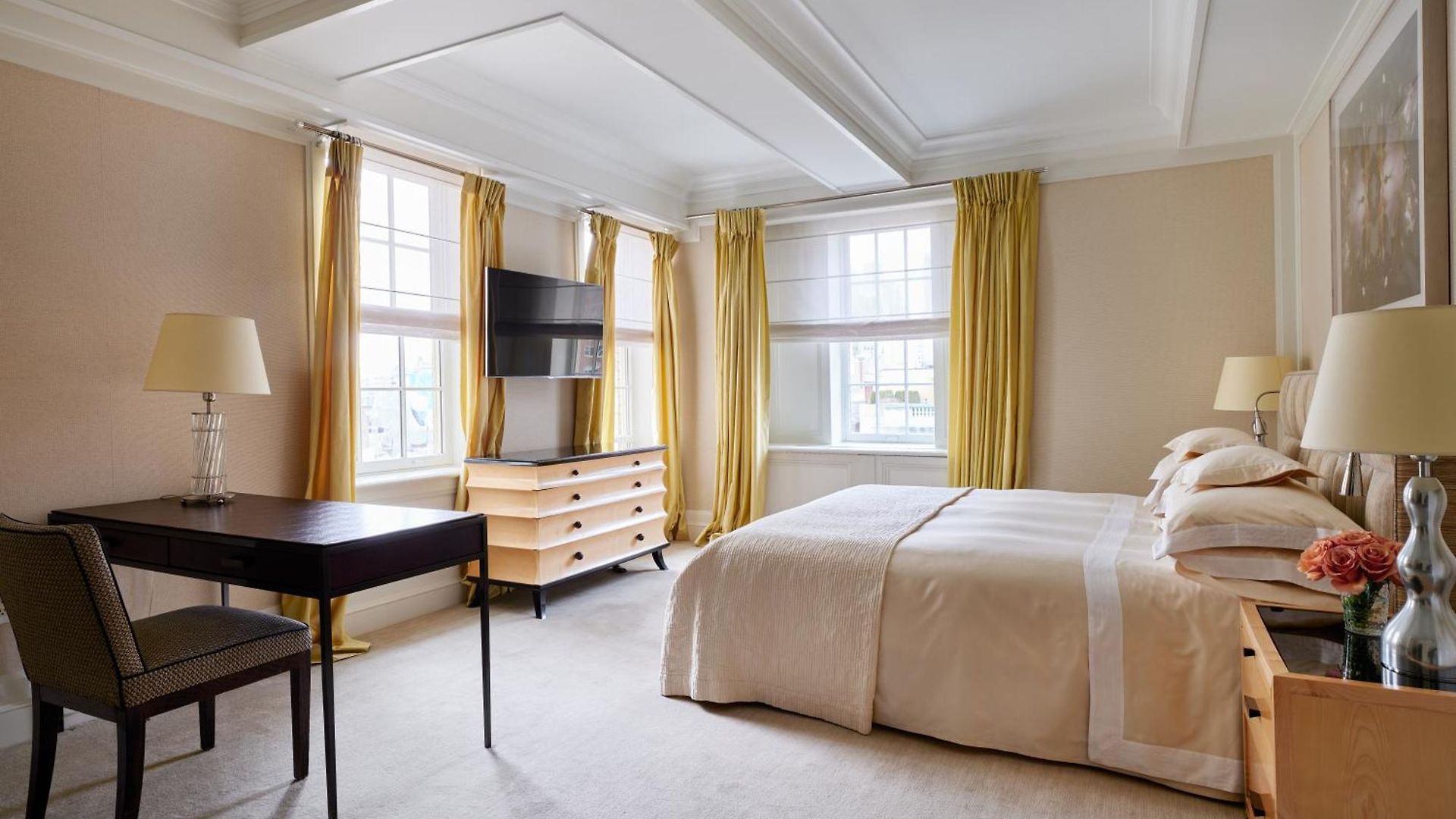 Hotel The 5*
