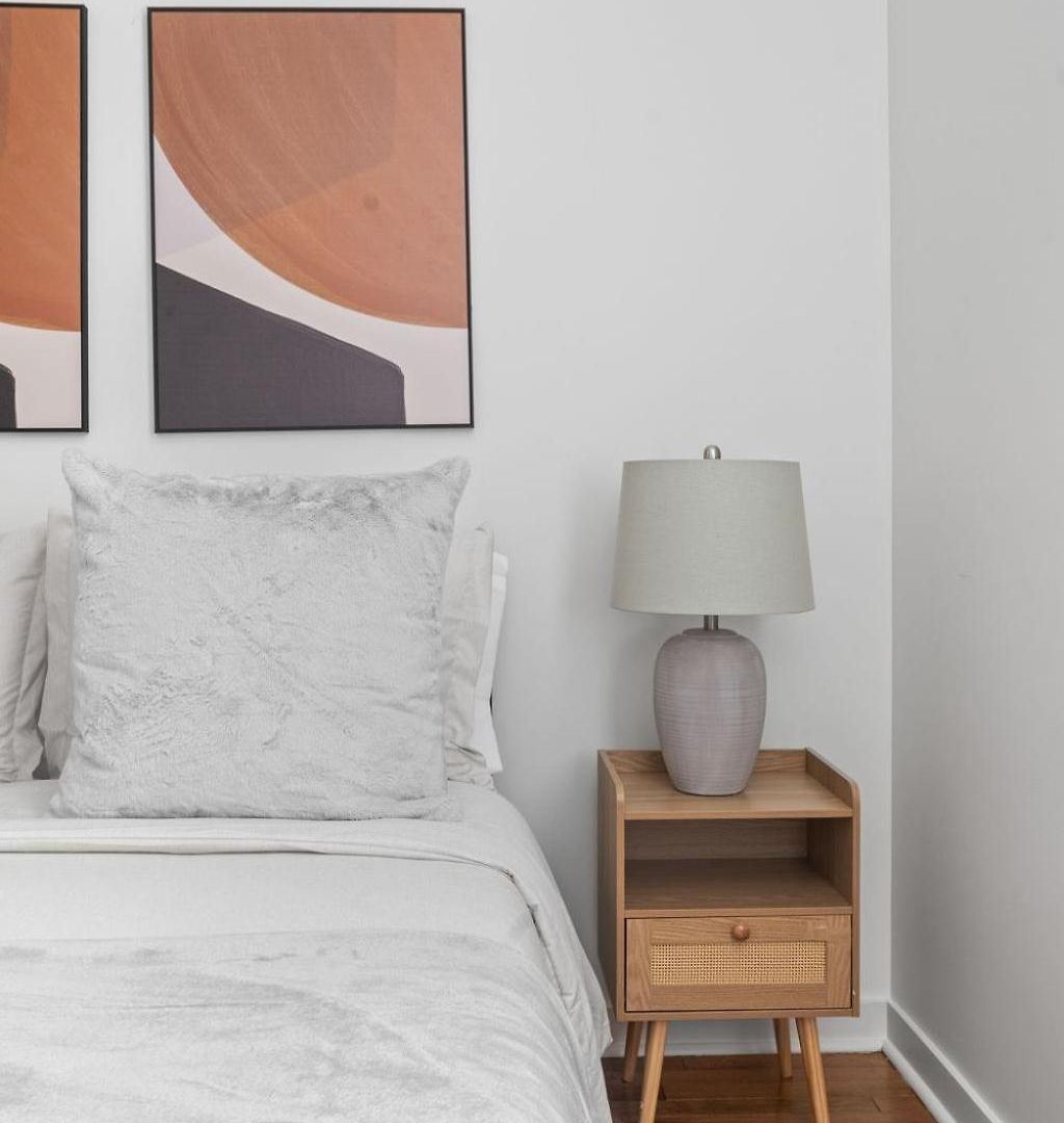 Minimalist Charm 2br 1bath Apartment *