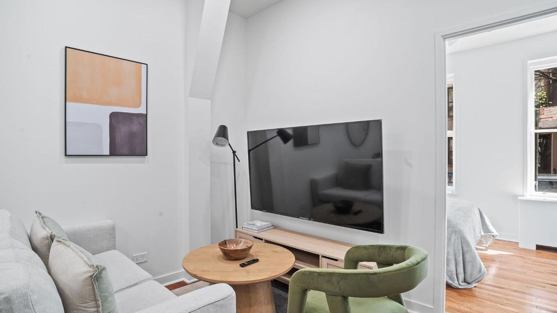 Minimalist Charm 2br 1bath New York
