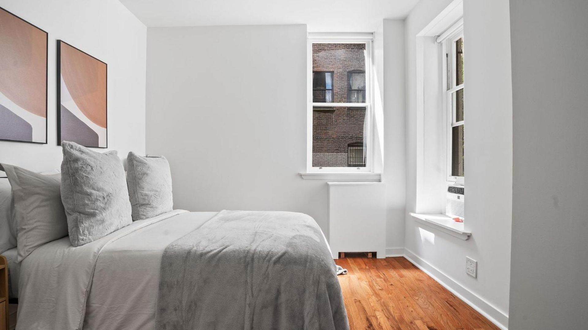 Apartment Minimalist Charm 2br 1bath
