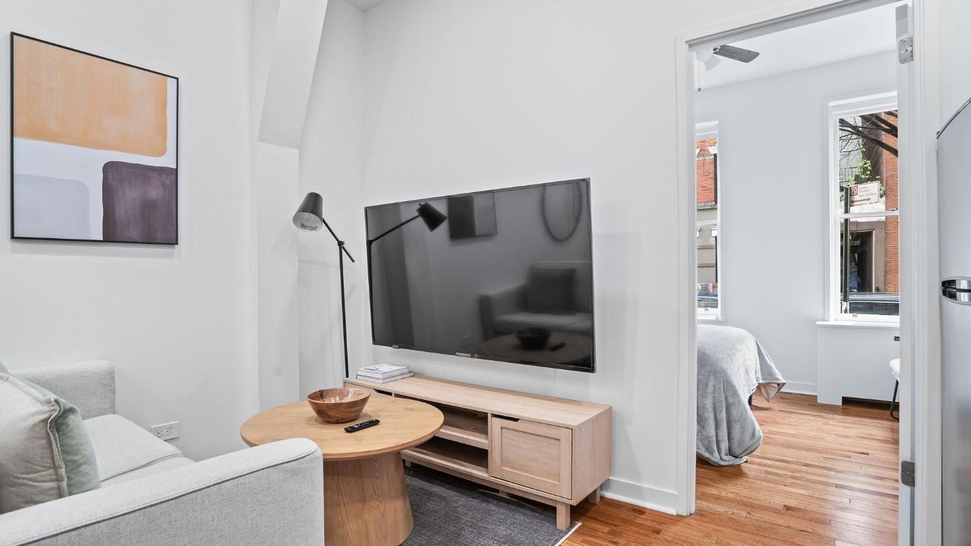 Apartment Minimalist Charm 2br 1bath