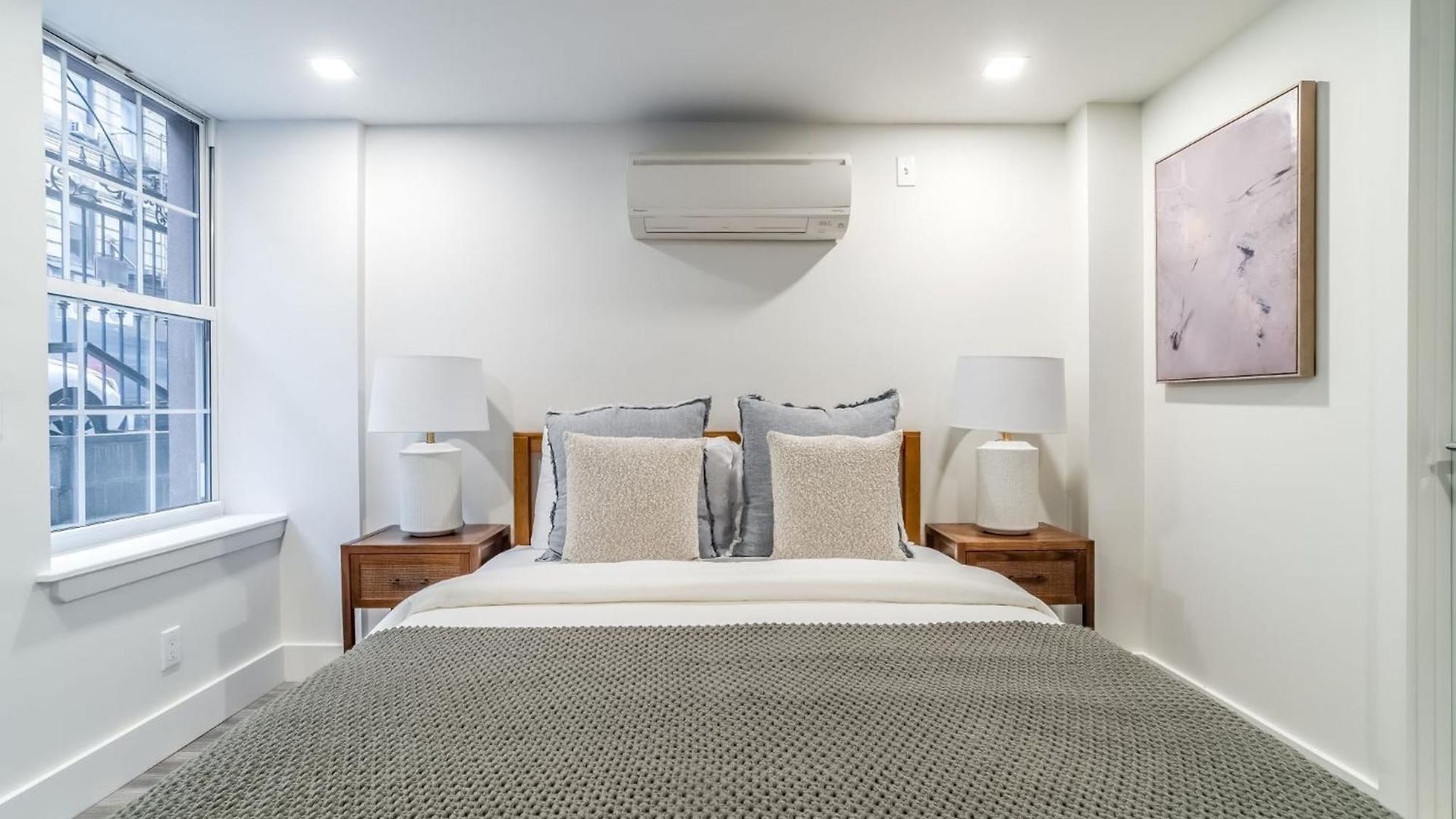 Charming Nolita 3bd Apartment New York