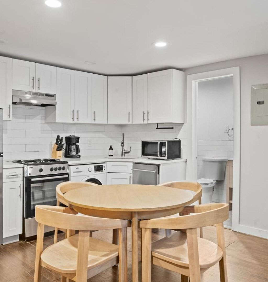 Chelsea Charm 2bd 1 Bath * New York