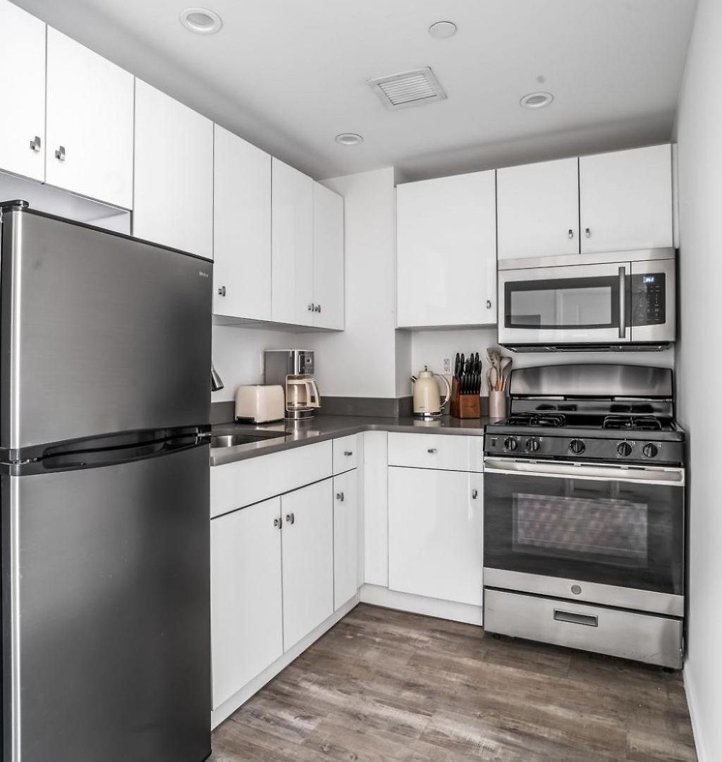 Modern 2-br With Southern Views * New York