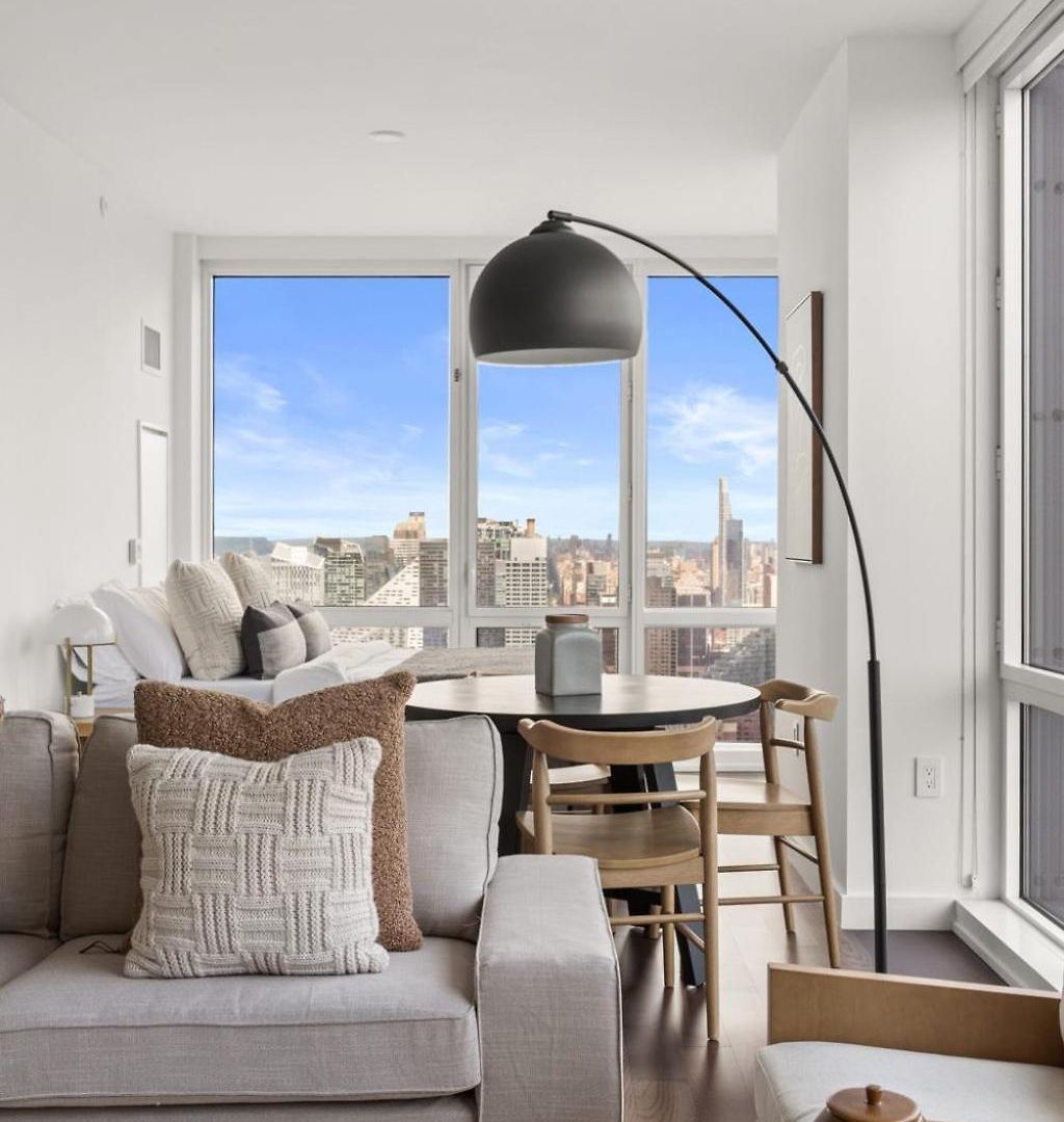 Stunning Views To Empire State With Amazing 2bd New York