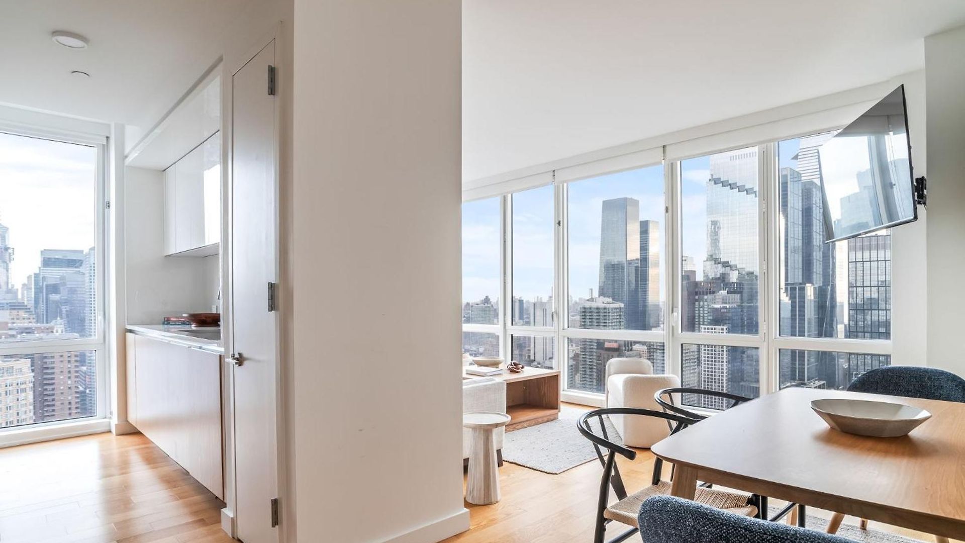 2bd 2 Bth Marvelous Apartment
