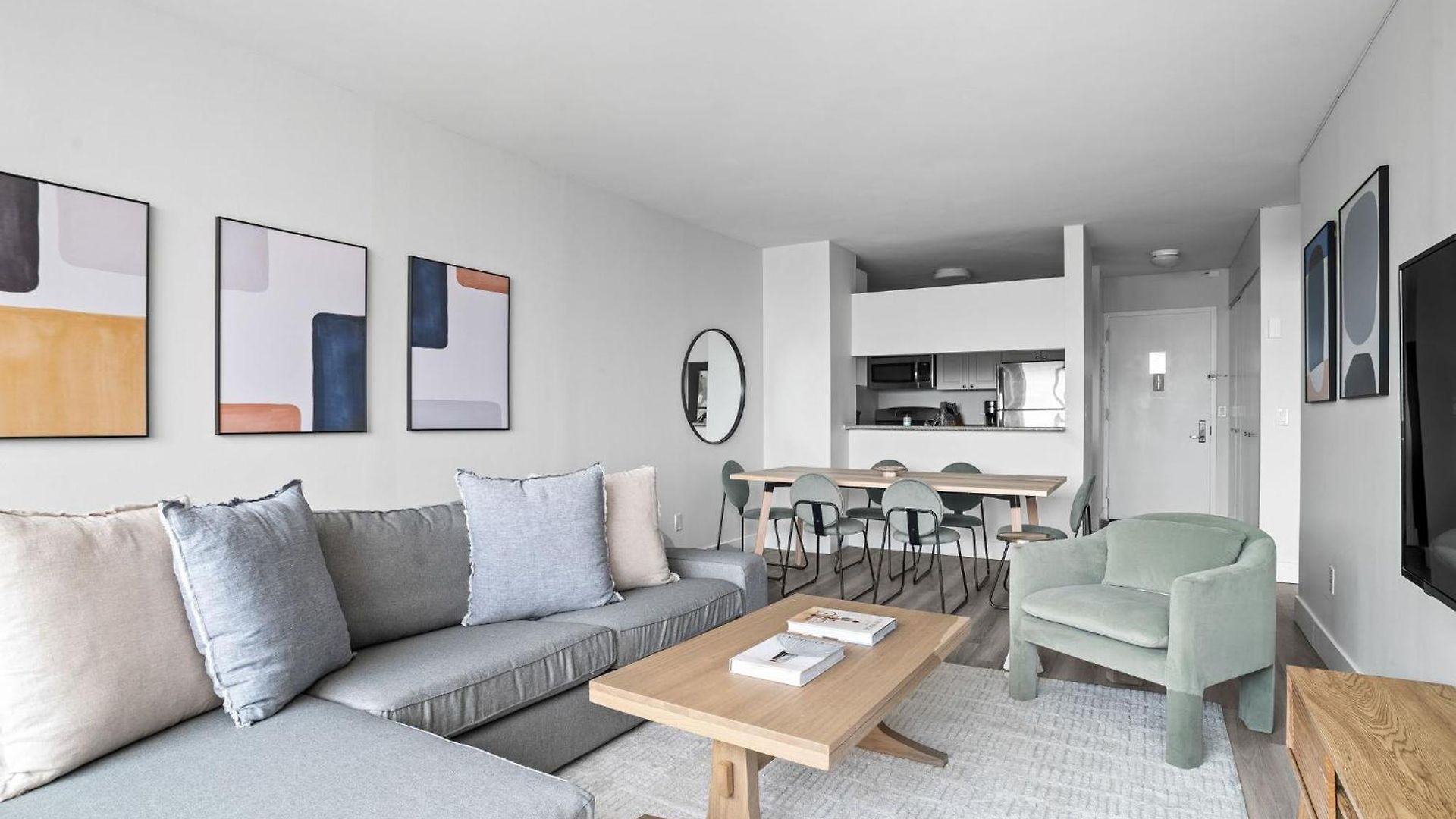 Inviting 2bedroom 2bath Apartment