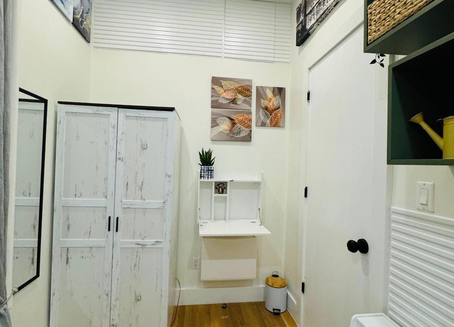 Columbus House Homestay *