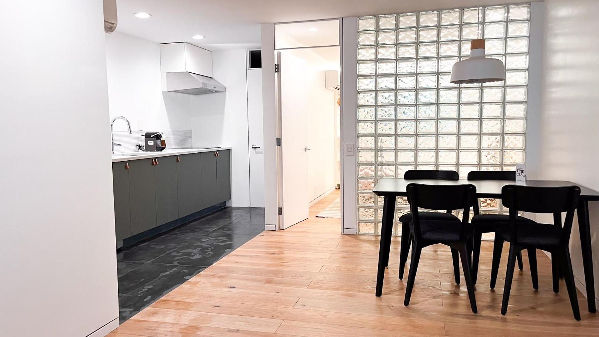 Cozy And Modern Stay In Brooklyn - C New York