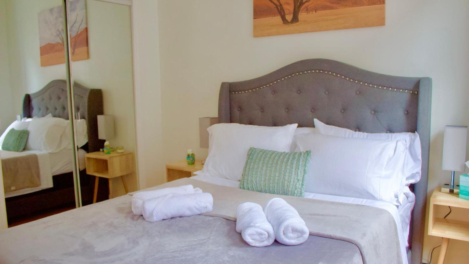 Spacious 2 Bedroom In East Village Nyc Aparthotel