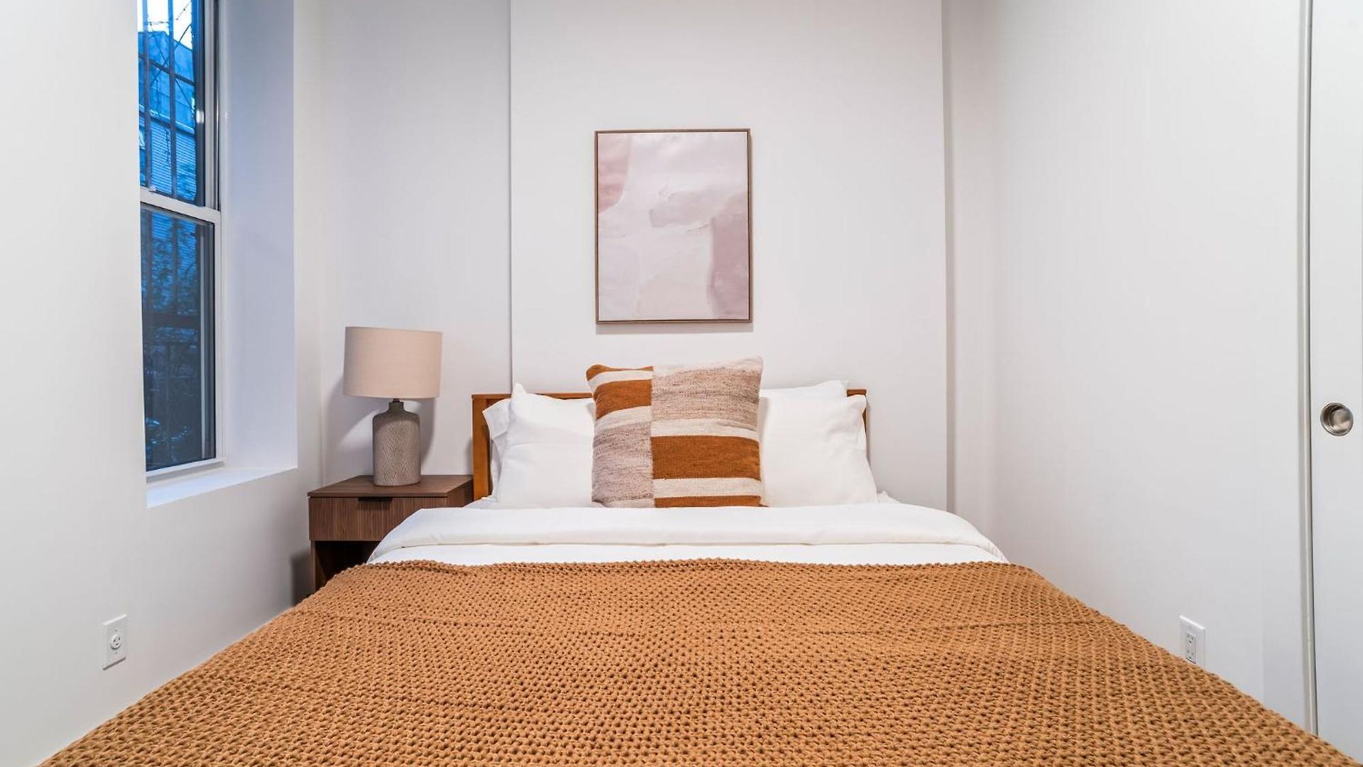 Astonishing 3br 2bath Apt