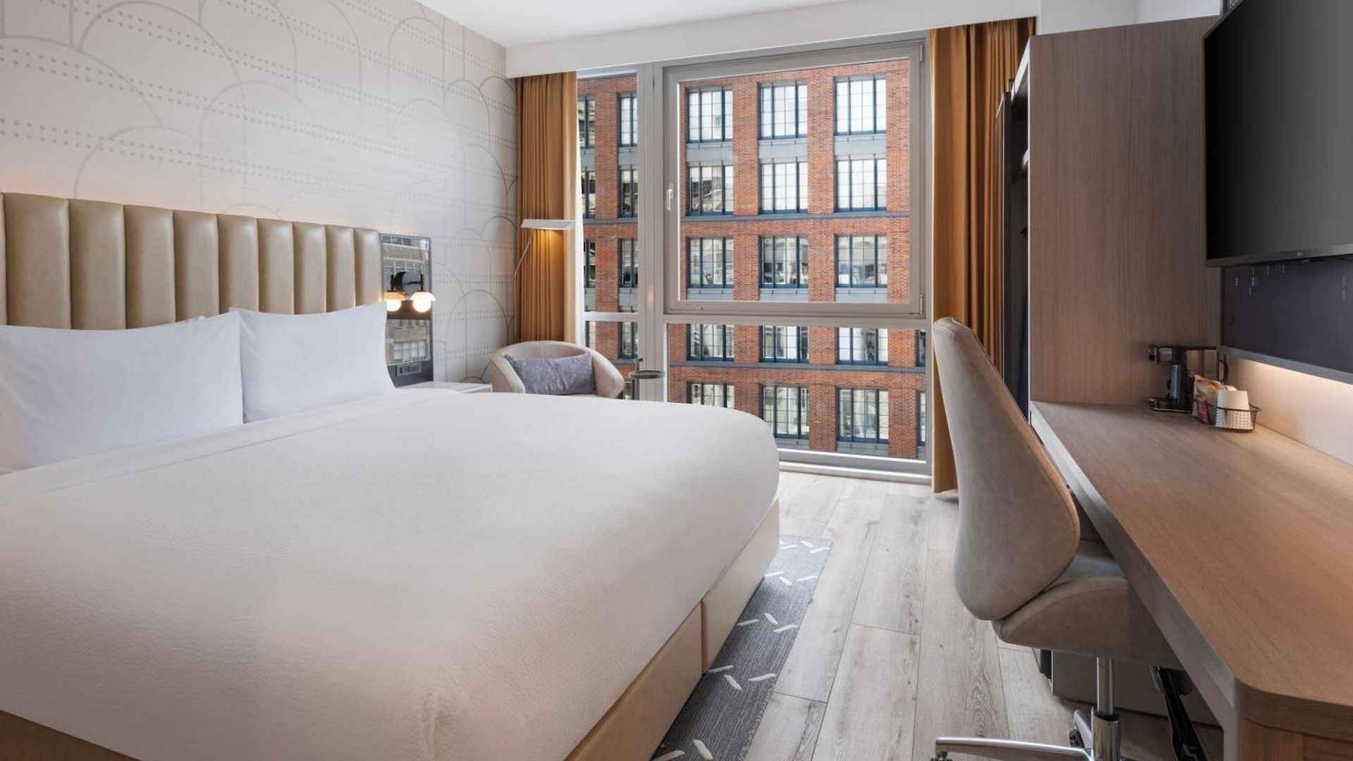 Courtyard By Marriott Manhattan / Soho New York