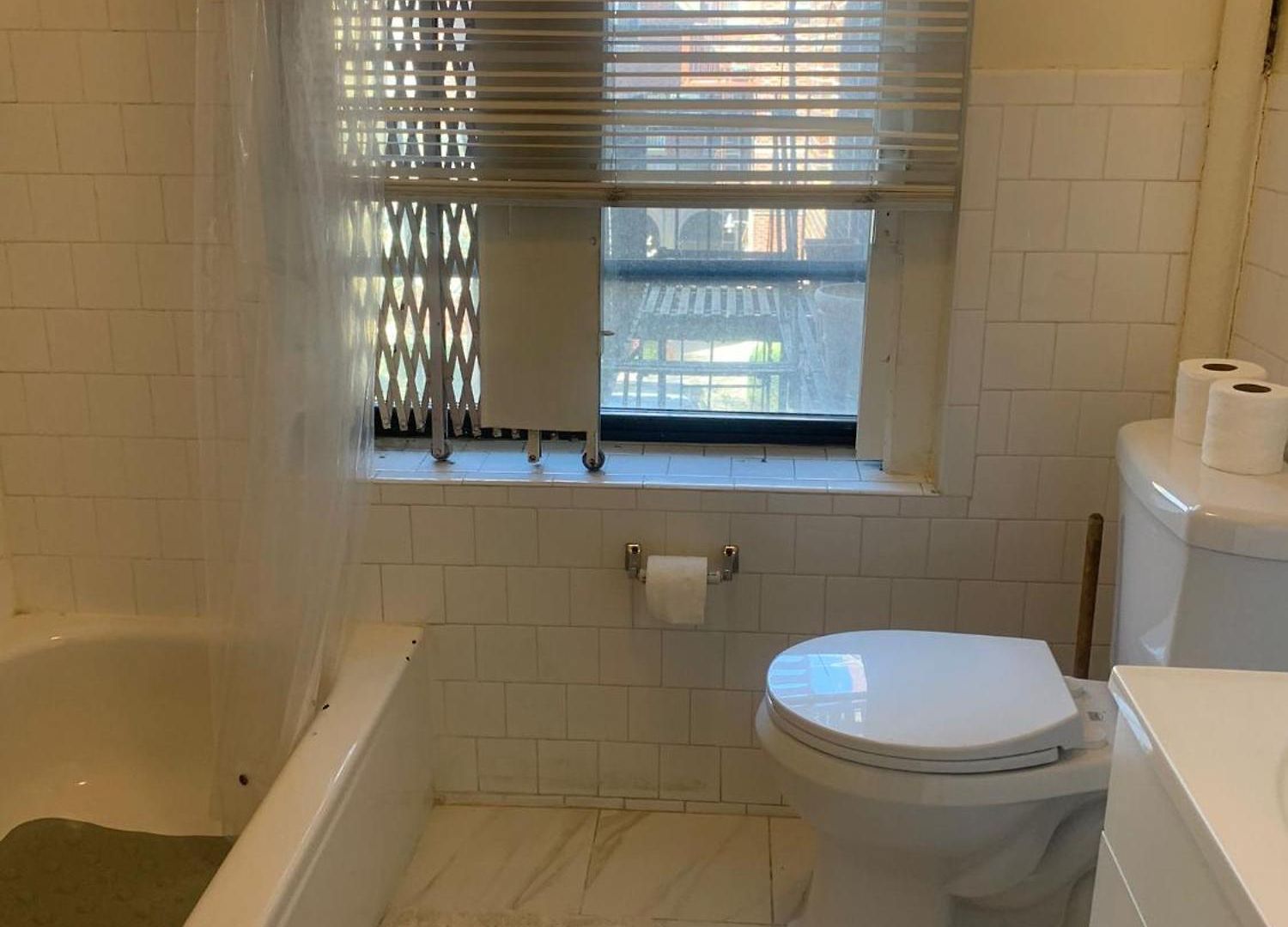 2 Bedroom 1f Apartment New York