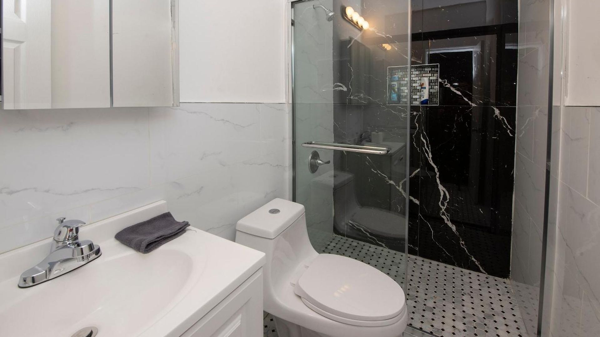 Spectacular Times Square 5 Bedroom Duplex Oasis * New York