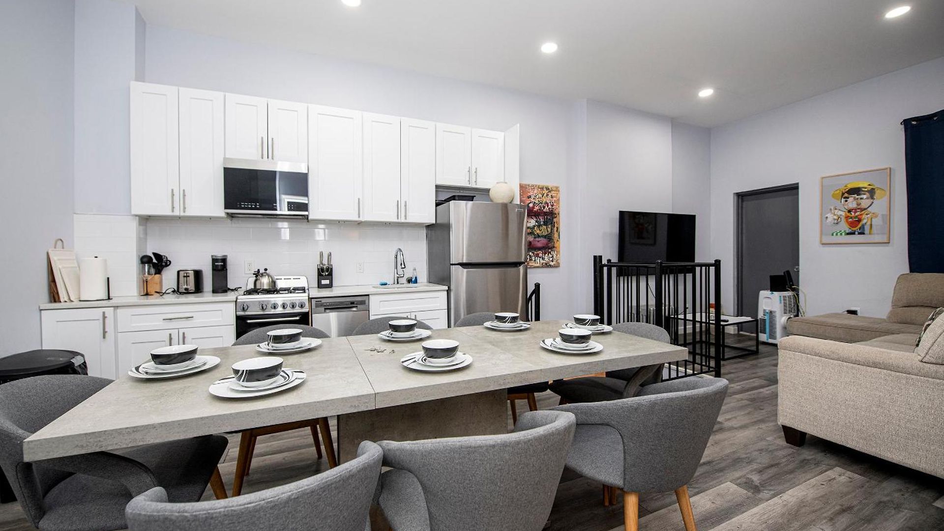 Spectacular Times Square 5 Bedroom Duplex Oasis Apartment *