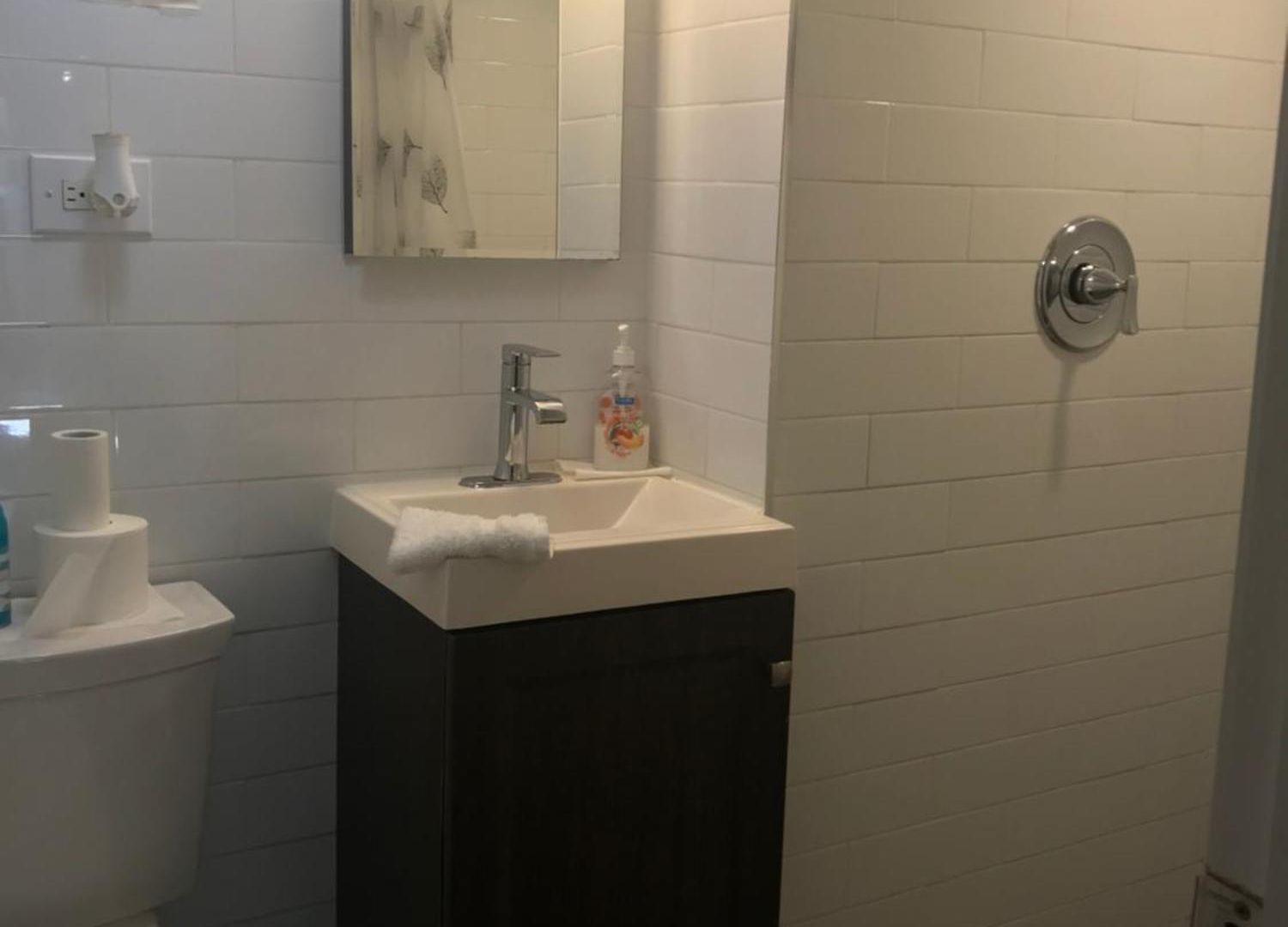 Apartment 25-30 Mins To Times Sq! *