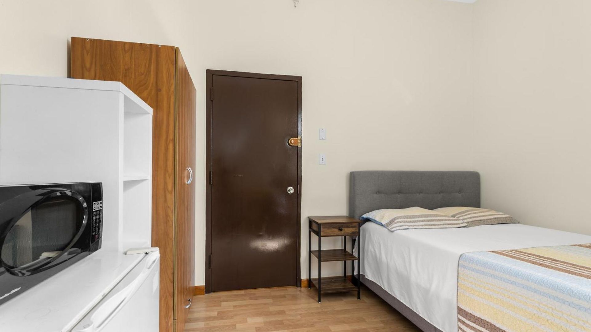 West 30th Street Hostel