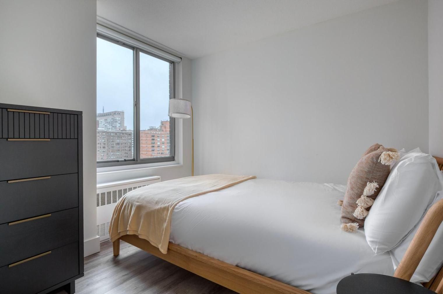 Apartment Kips Bay 1br W Doorman Wd Nr Hospitals Nyc-1272 New York