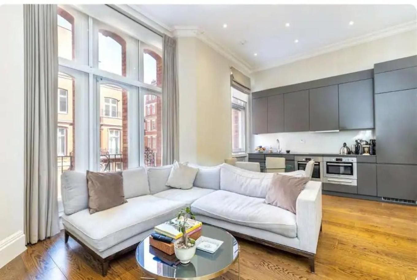 Gorgeous In Tribeca Aparthotel 4*