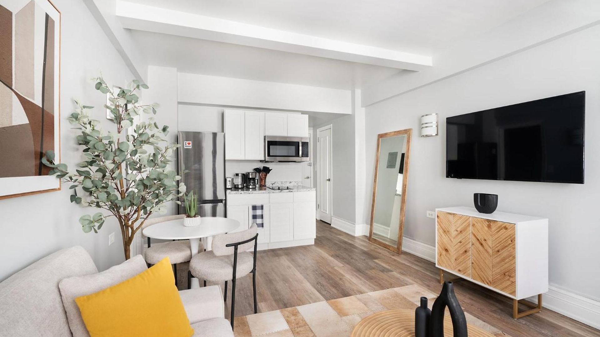 73-406 New 1br 1bth Uws Doorman Gym Apartment *