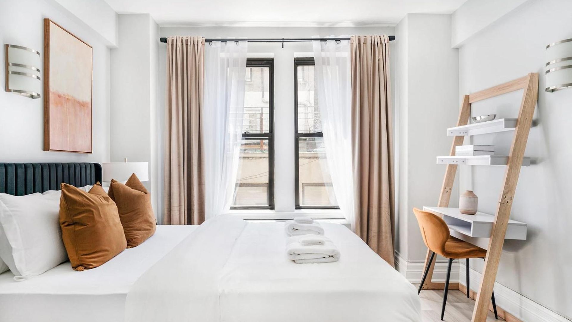 73-318 New Uws Doorman Gym Apartment *