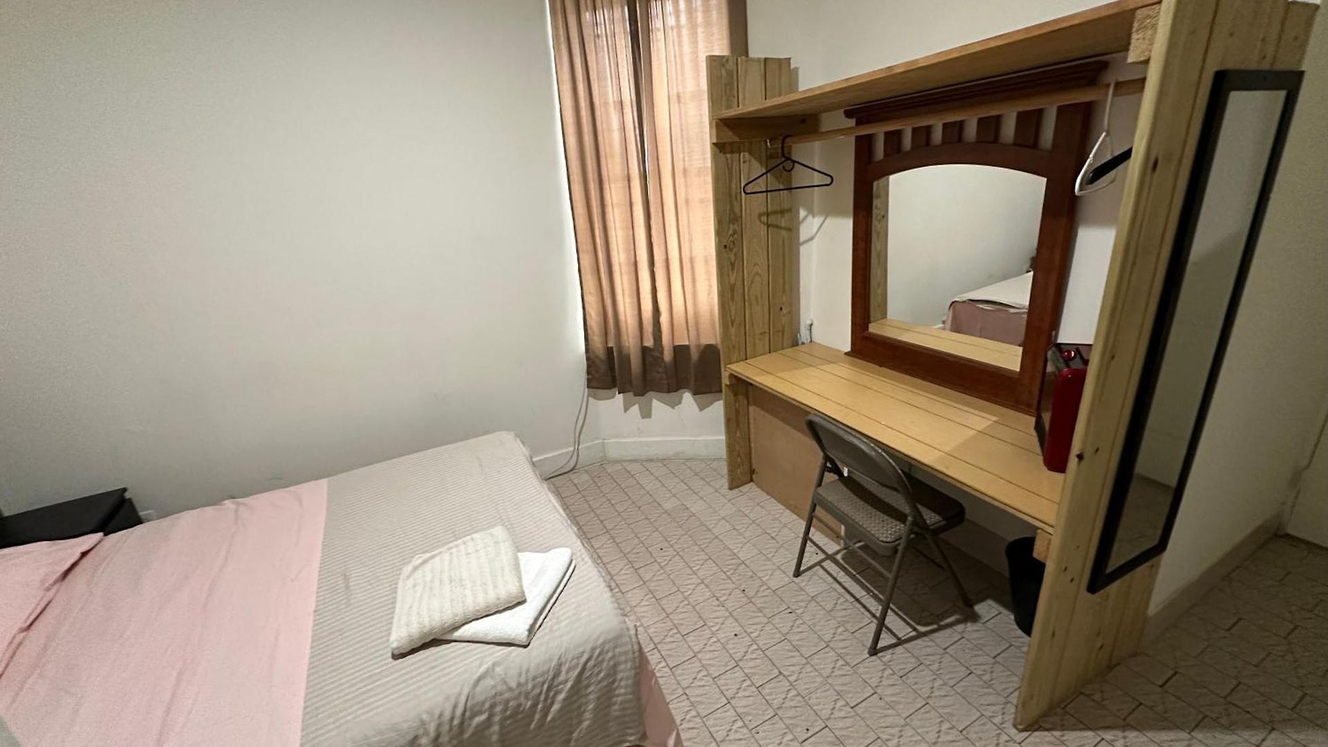 Hudson Yard 408 Hostel