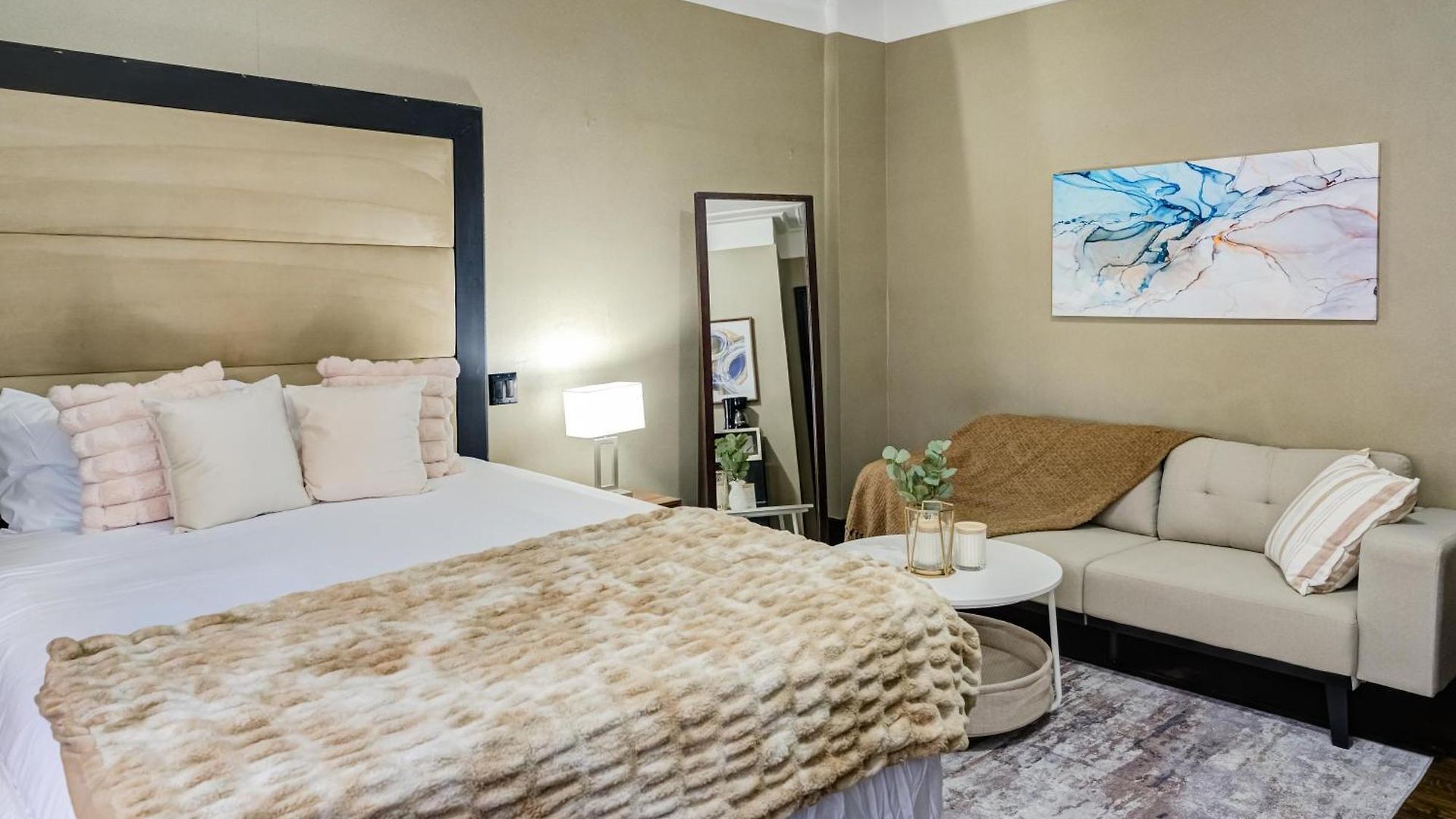 Aparthotel Mansfield 3*