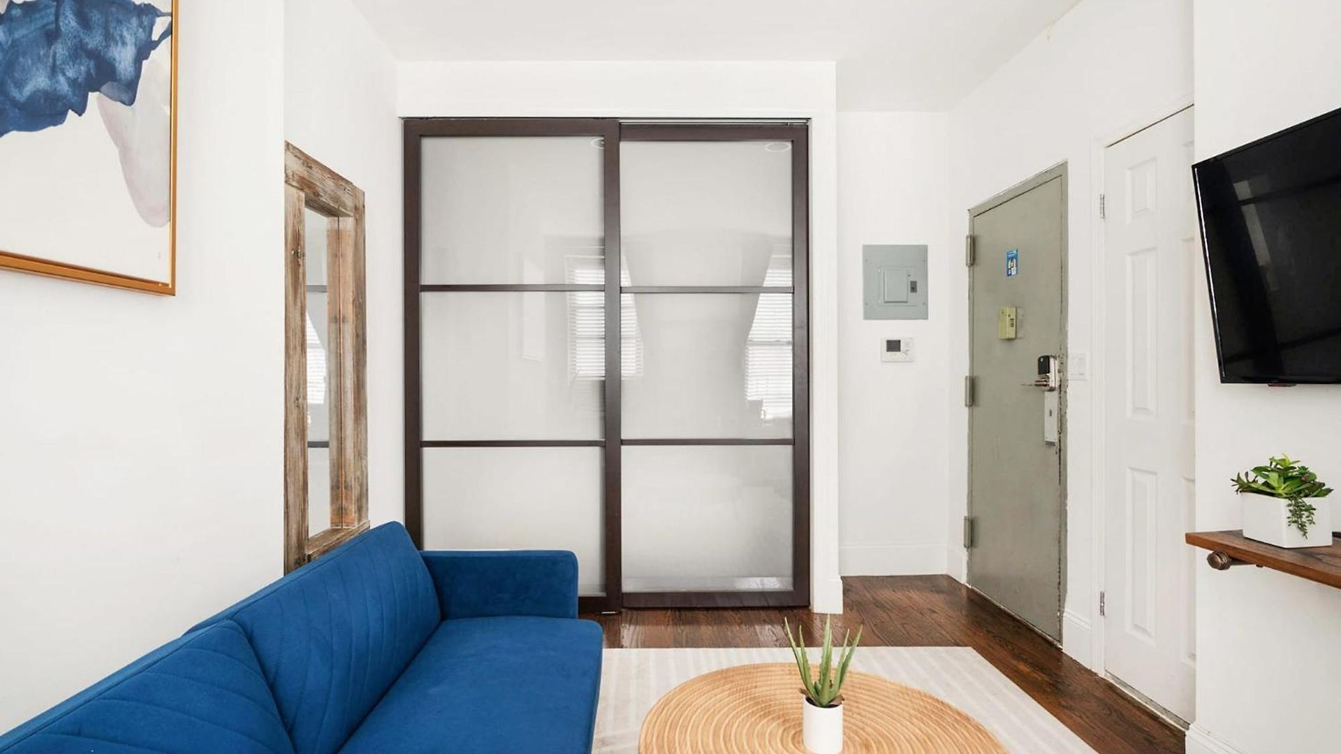 69-2b Prime Lower East East Brand New 1br *