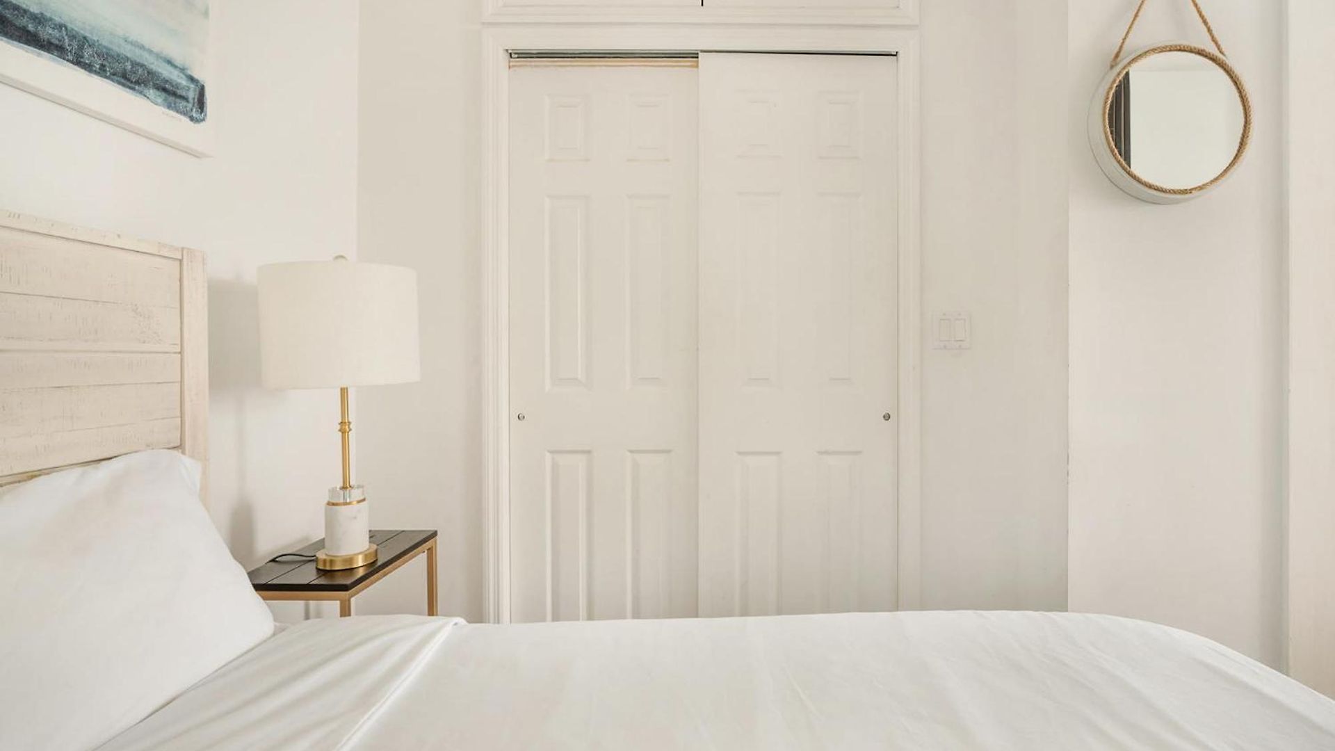 Apartment 69-2b Prime Lower East East Brand New 1br