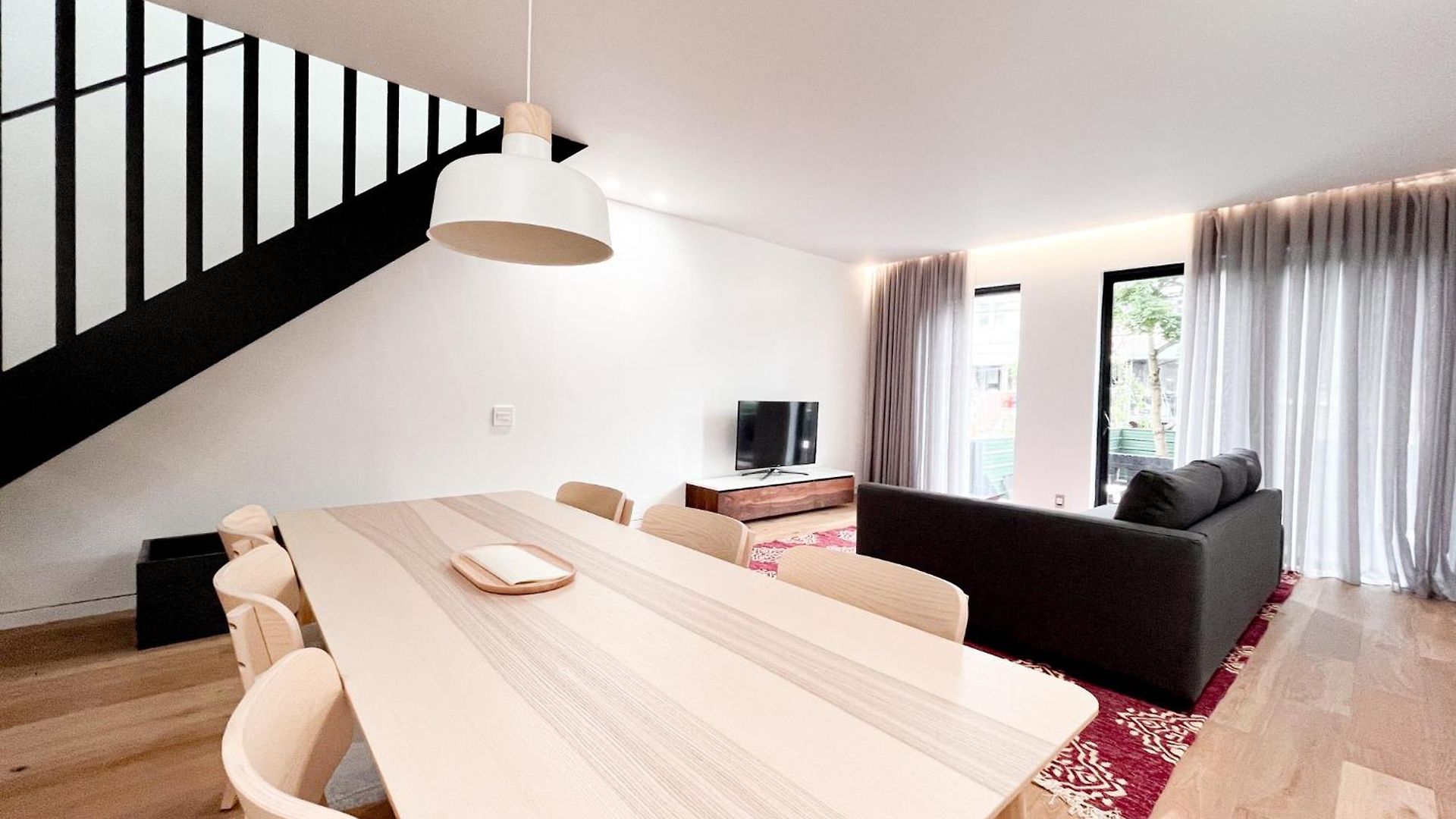 Apartment Modern, Charming, Spacious 3-bedroom Retreat In Brooklyn With Rem-casa New York