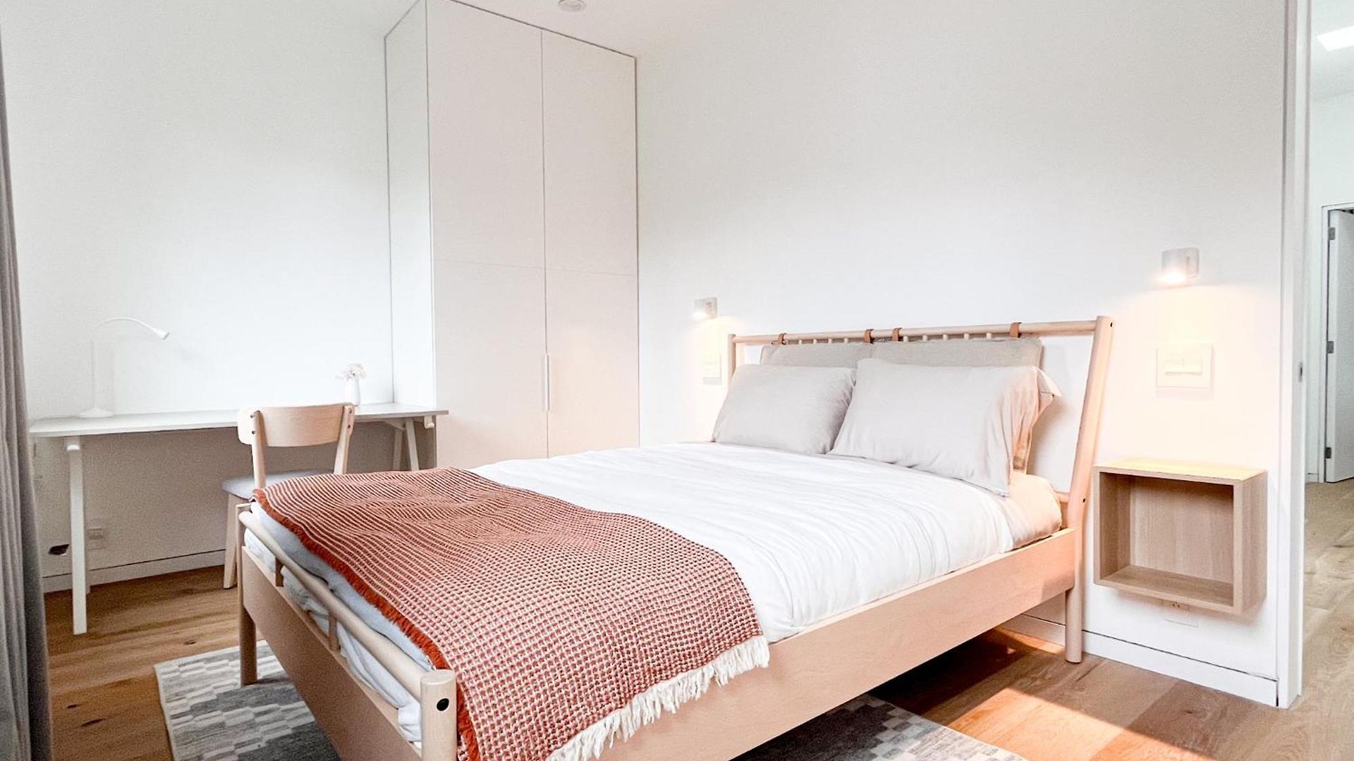 Modern, Charming, Spacious 3-bedroom Retreat In Brooklyn With Rem-casa New York