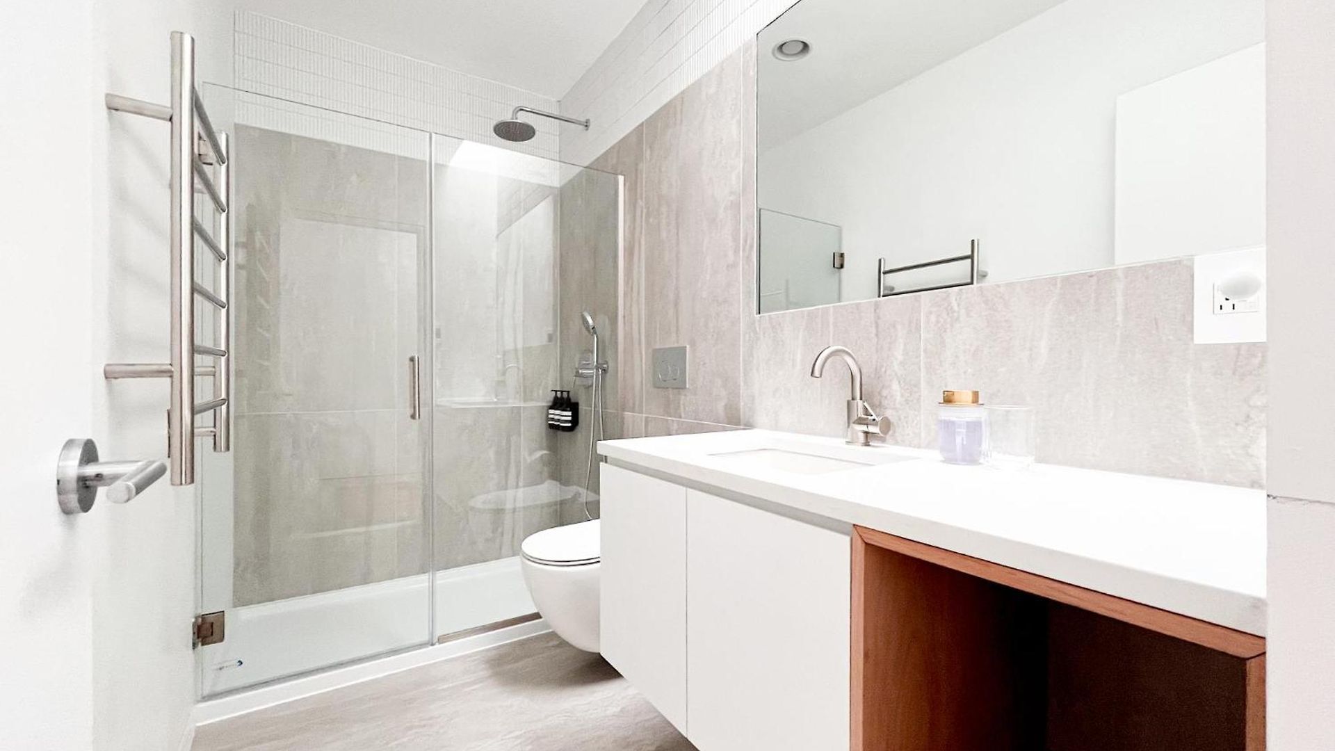 Modern, Charming, Spacious 3-bedroom Retreat In Brooklyn With Rem-casa