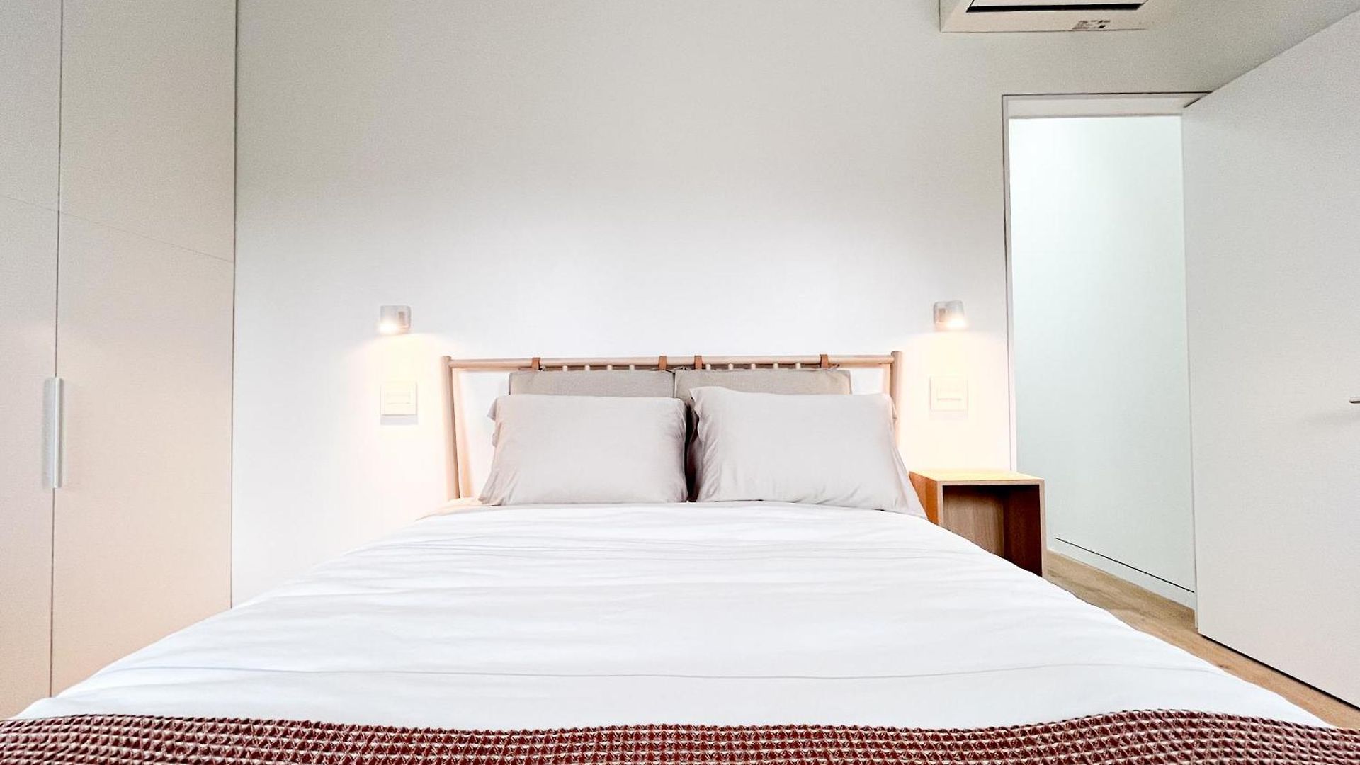 Apartment Modern, Charming, Spacious 3-bedroom Retreat In Brooklyn With Rem-casa New York