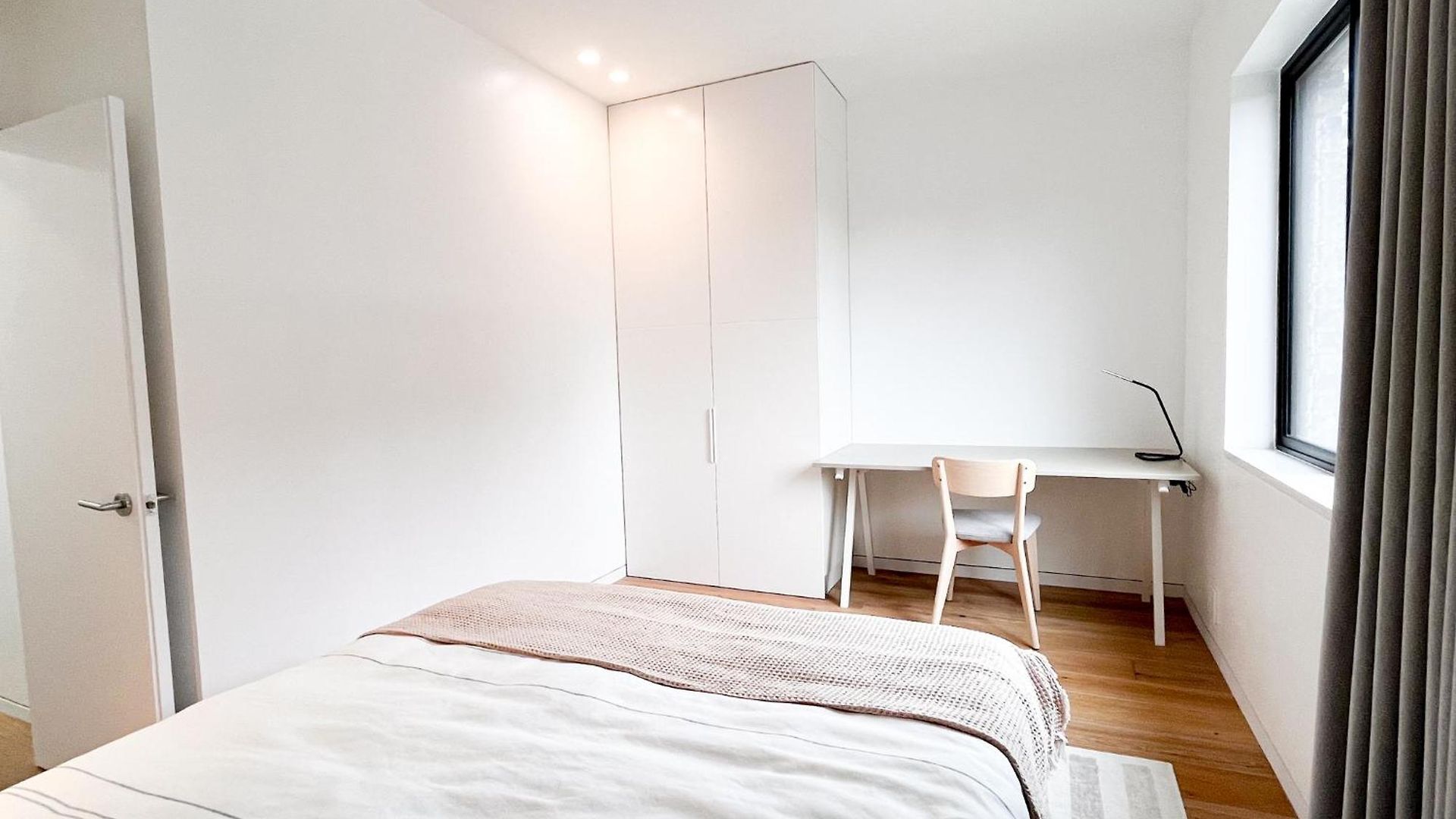 Modern, Charming, Spacious 3-bedroom Retreat In Brooklyn With Rem-casa *